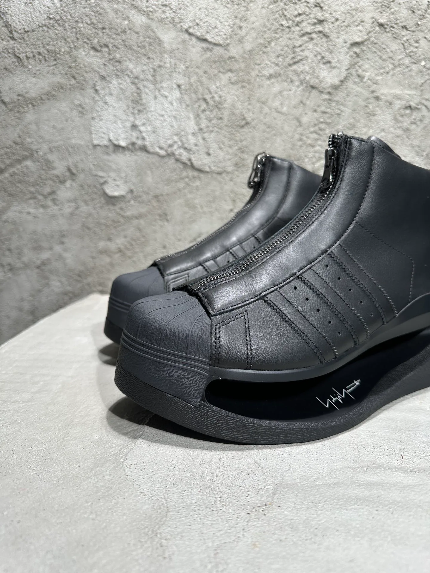 Men's Sneakers Y-3 18011948