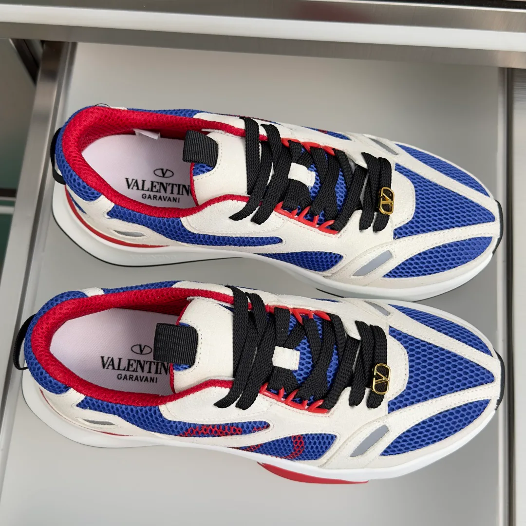 Men's Sneakers VALENTINO 17603080