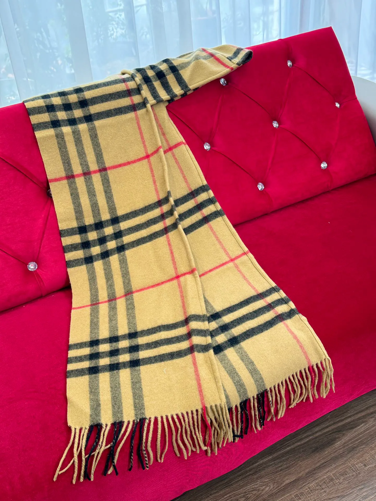 Scarves BURBERRY 18287614