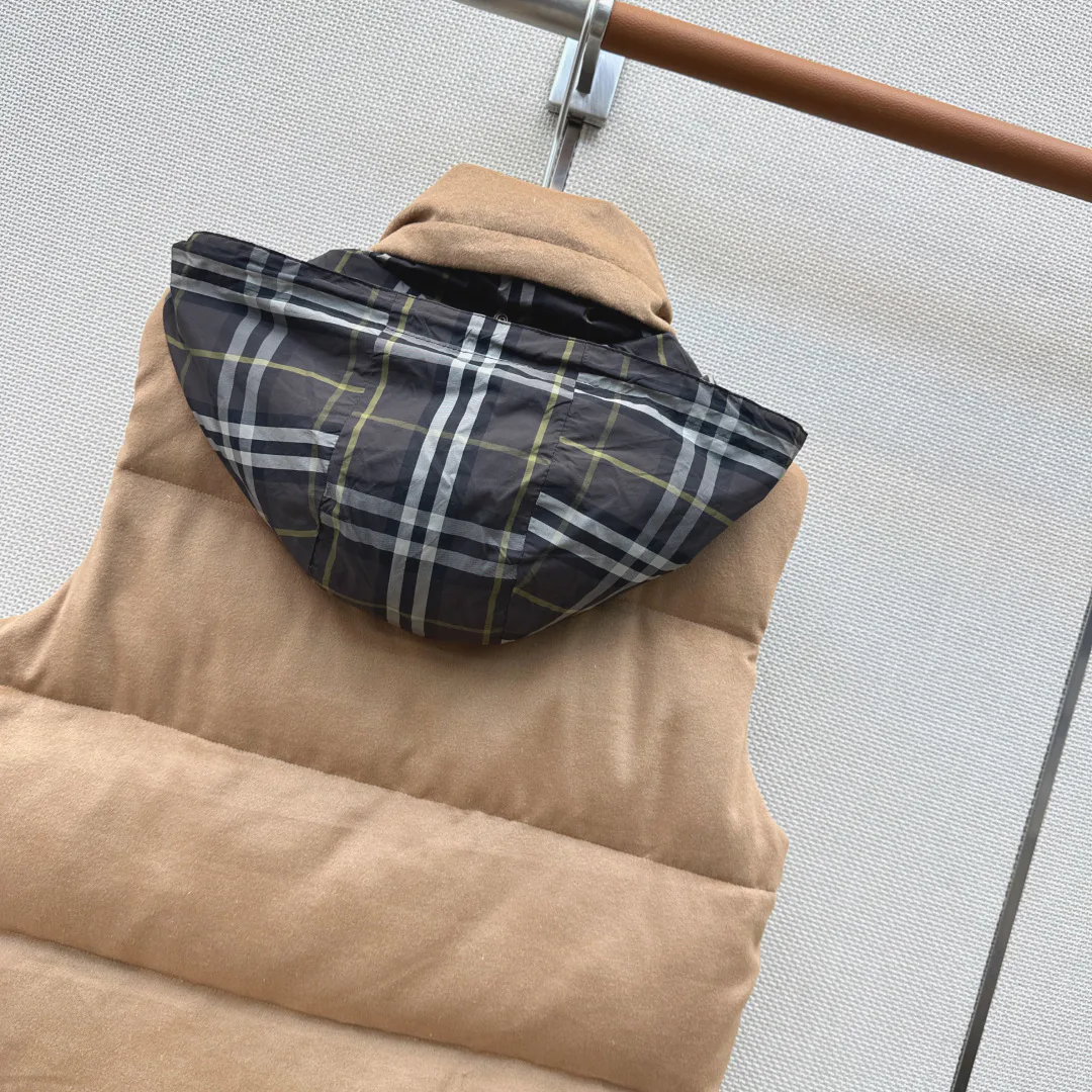 Women's Vests BURBERRY 18023675