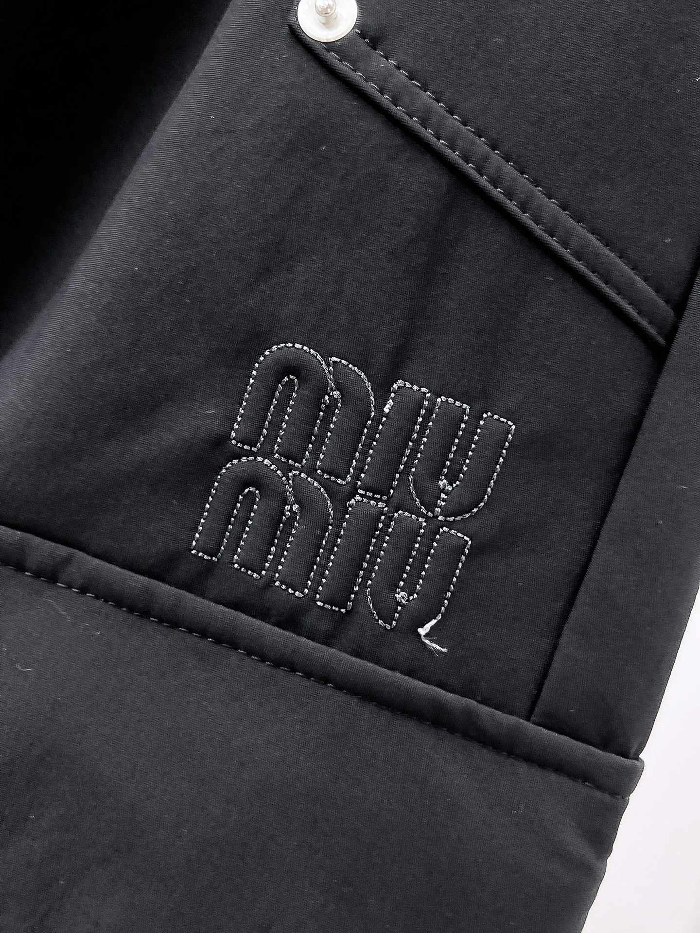 Men's Trousers MIU MIU 18399404
