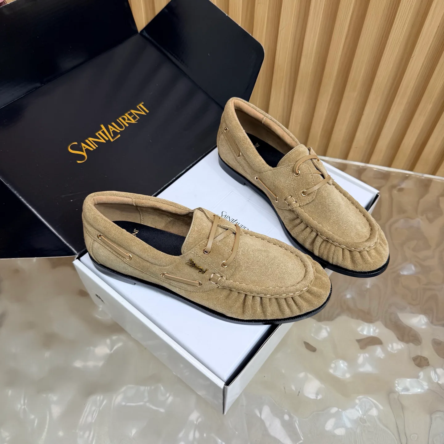 Women's Loafers And Moccasins SAINT LAURENT 17816812