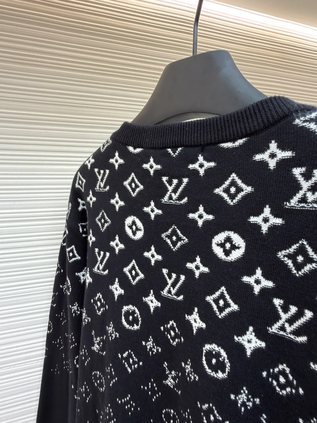 Men's Jumpers And Sweaters LOUIS VUITTON 18359956