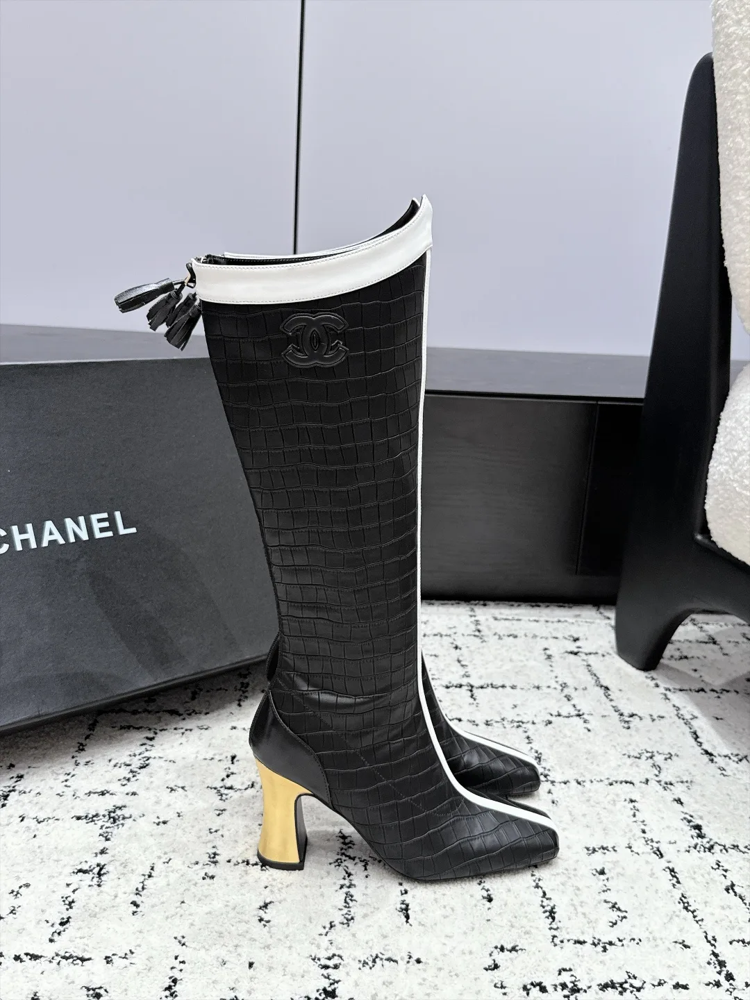 Women's Boots CHANEL 18406506
