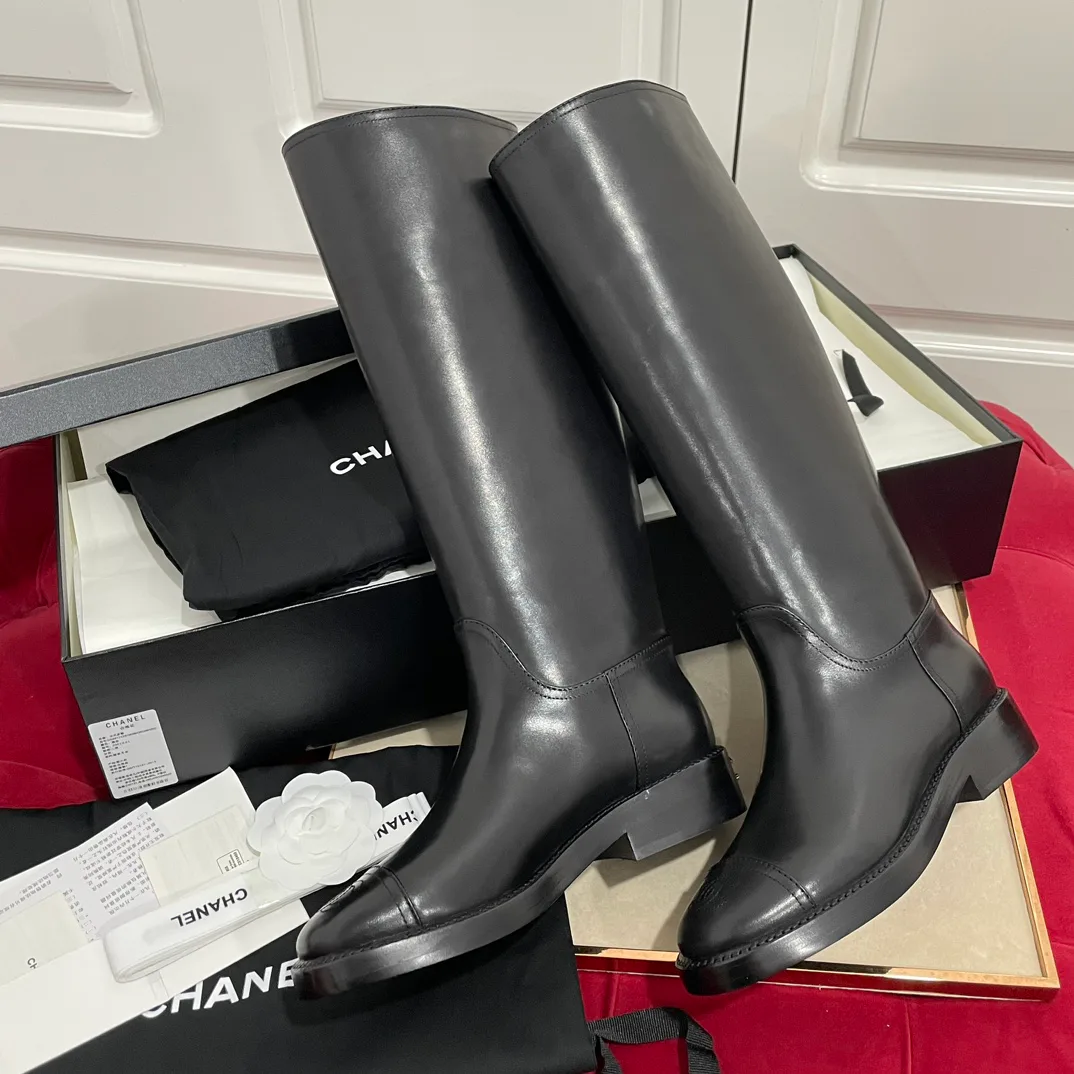 Women's Boots CHANEL 18258256