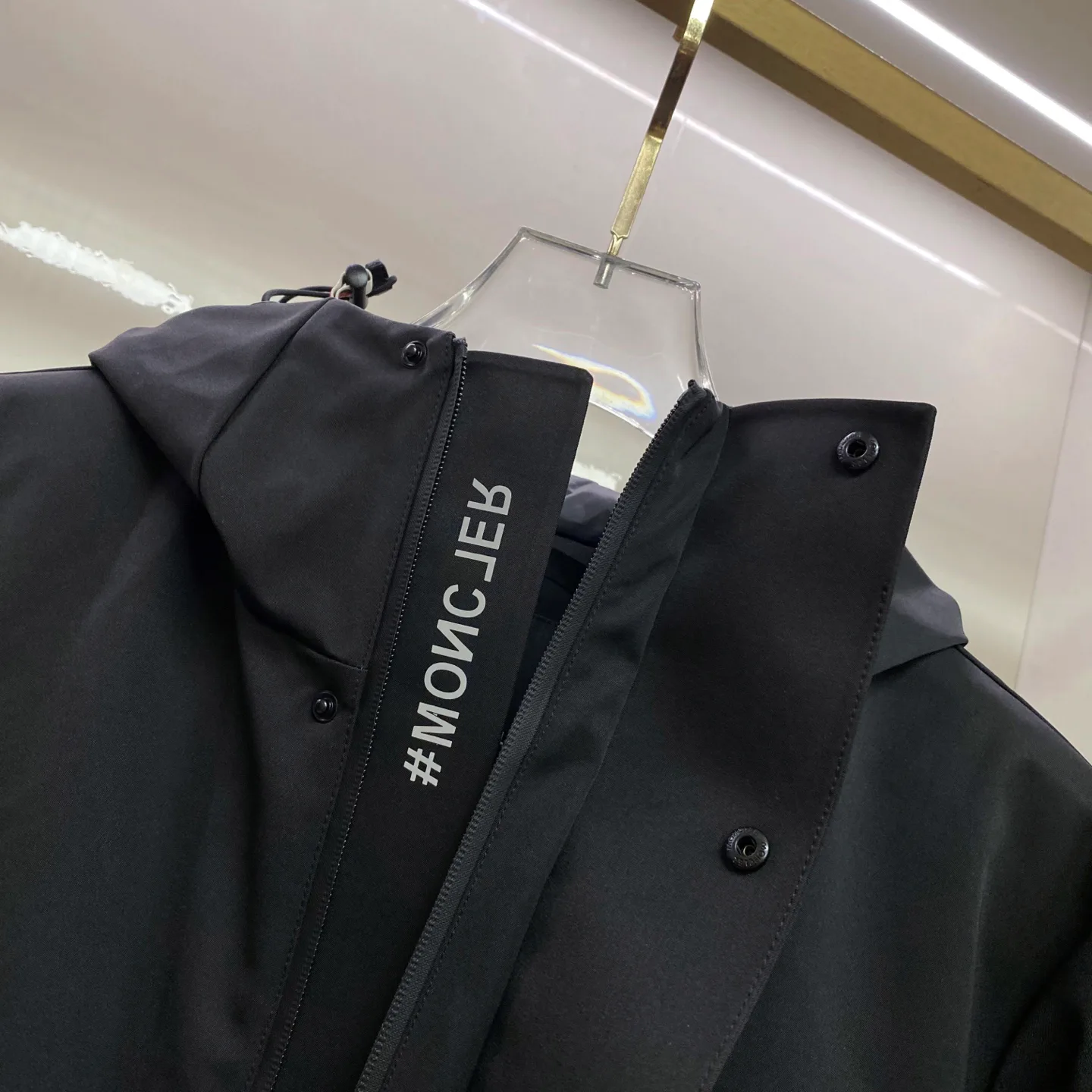 Men's Jackets And Down Jackets MONCLER 18029241