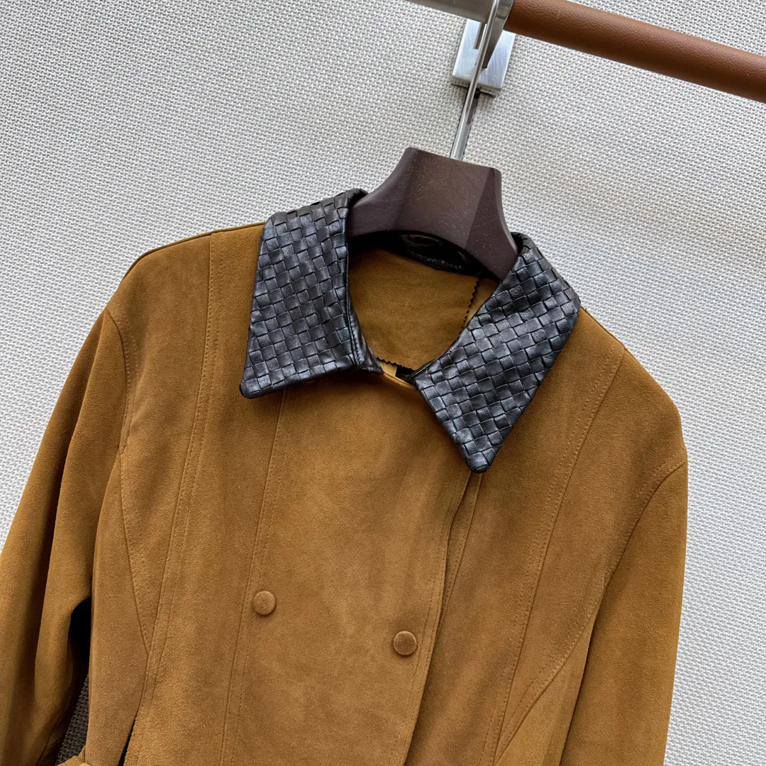 Women's Leather Jackets And Sheepskin Coats BOTTEGA VENETA 18094453