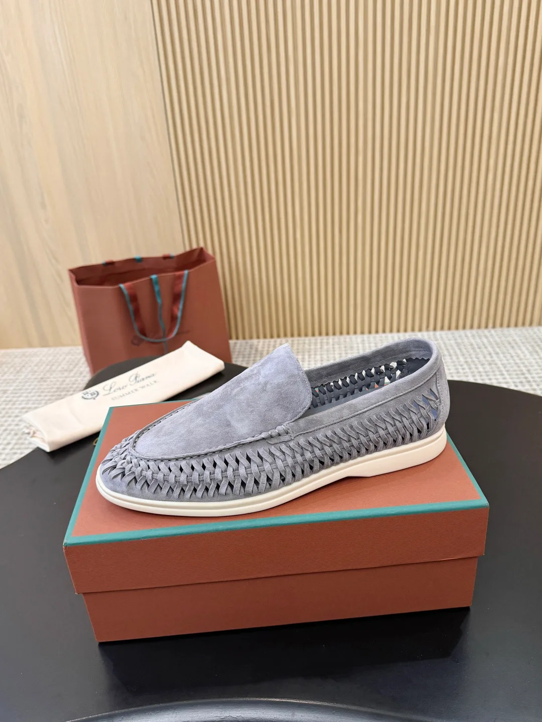 Women's Loafers And Moccasins LORO PIANA 18233086