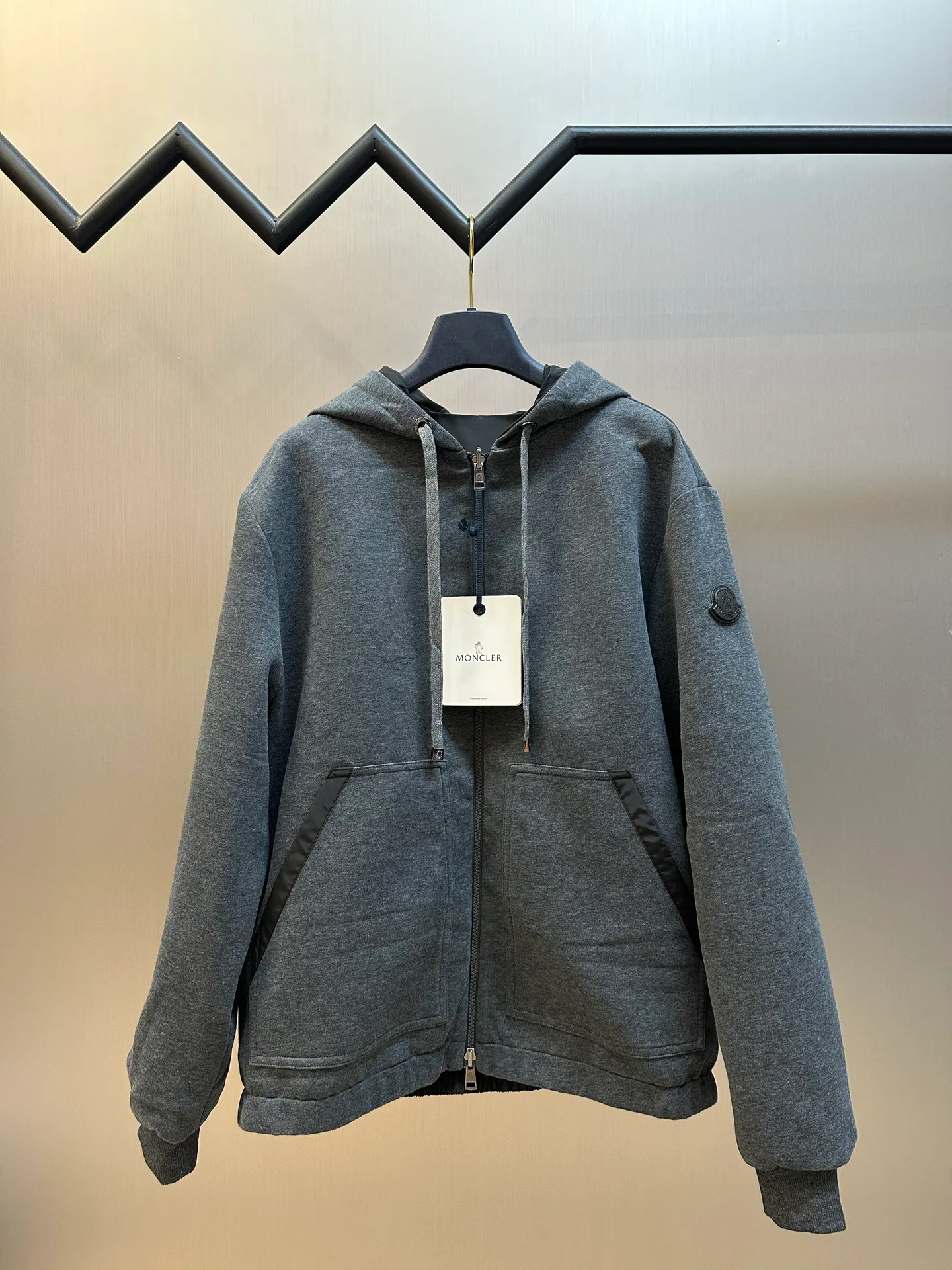 Men's Jackets And Down Jackets MONCLER 18178964