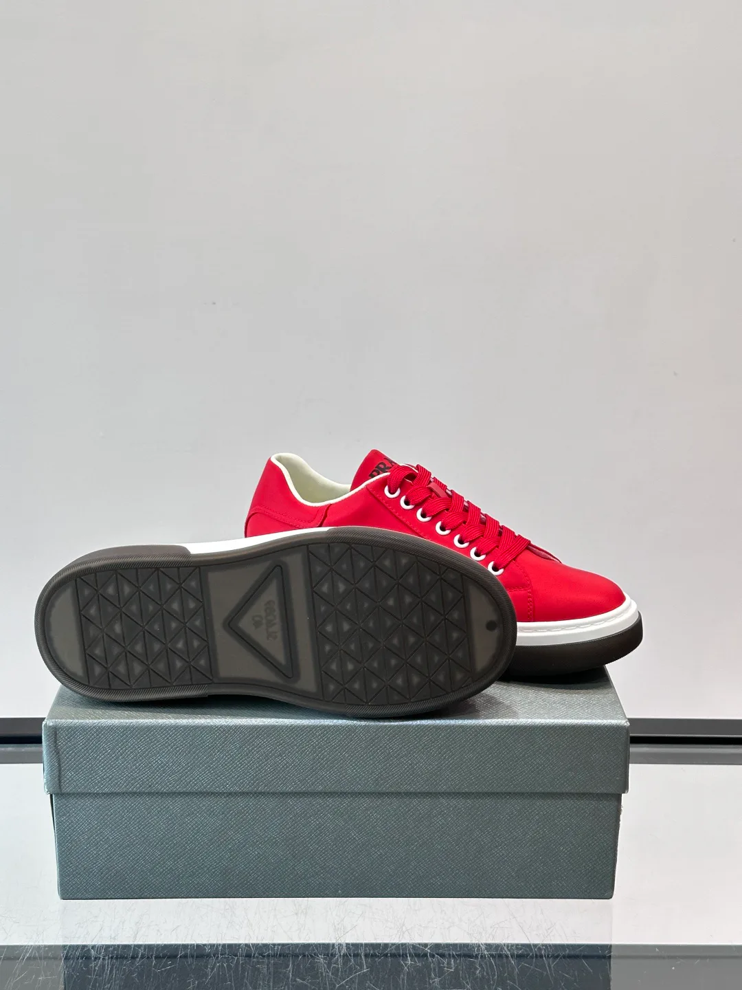 Men's Sneakers PRADA 17913730