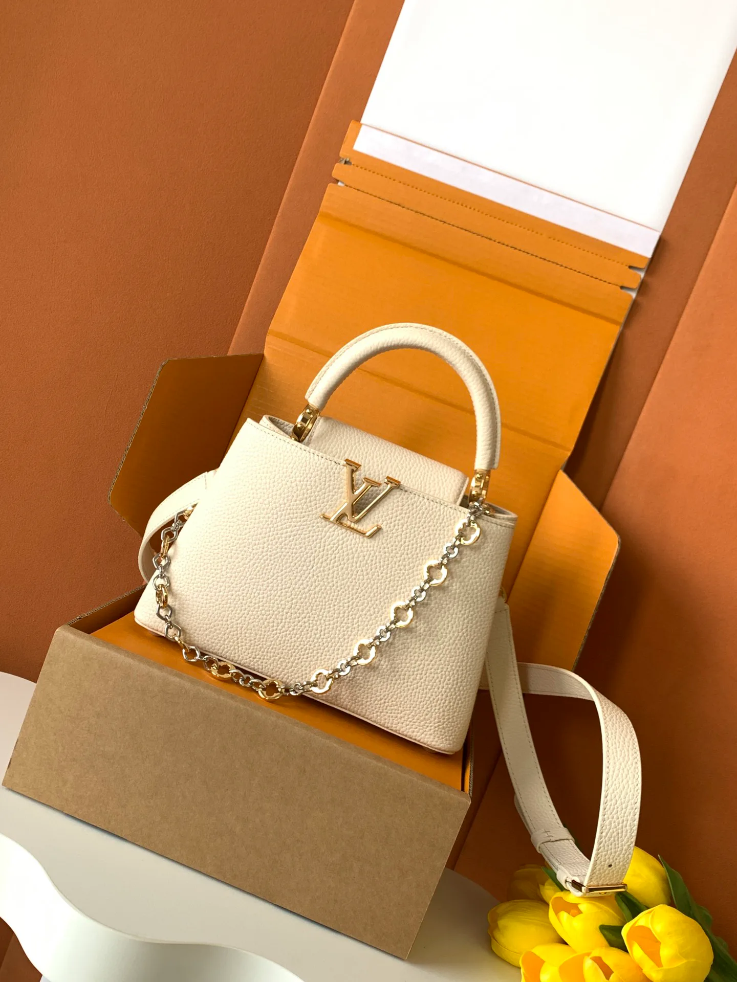 Women's Classic Handbags LOUIS VUITTON 18520867