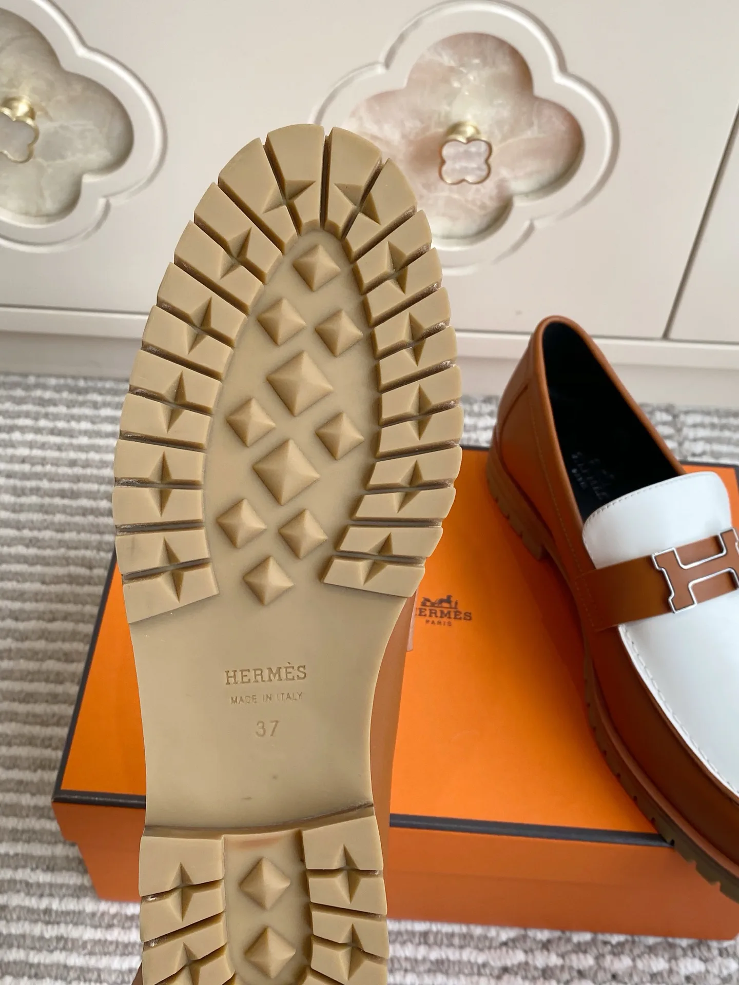 Women's Loafers And Moccasins HERMES 17476147