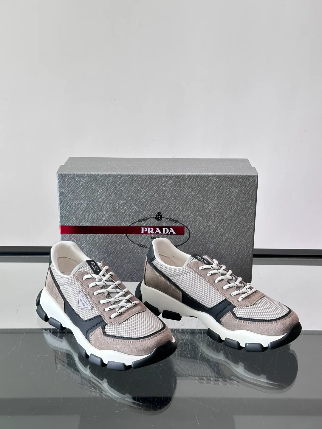 Men's Sneakers PRADA 18102777