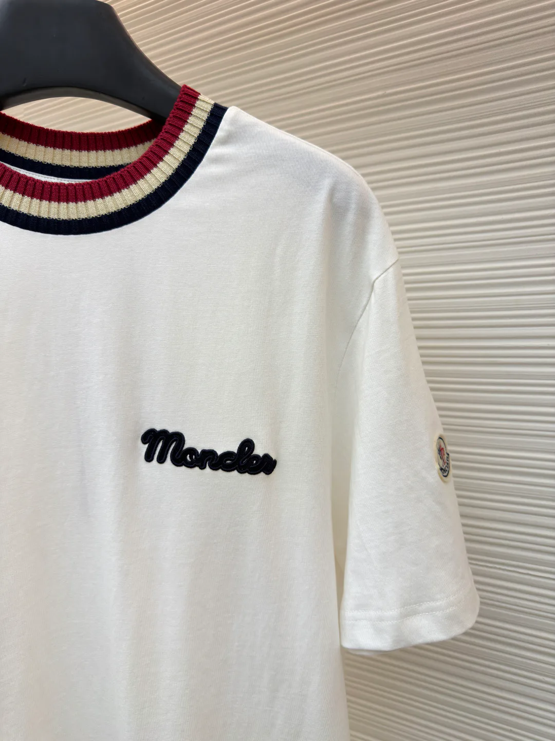 Футболки Мужские Moncler 18669189