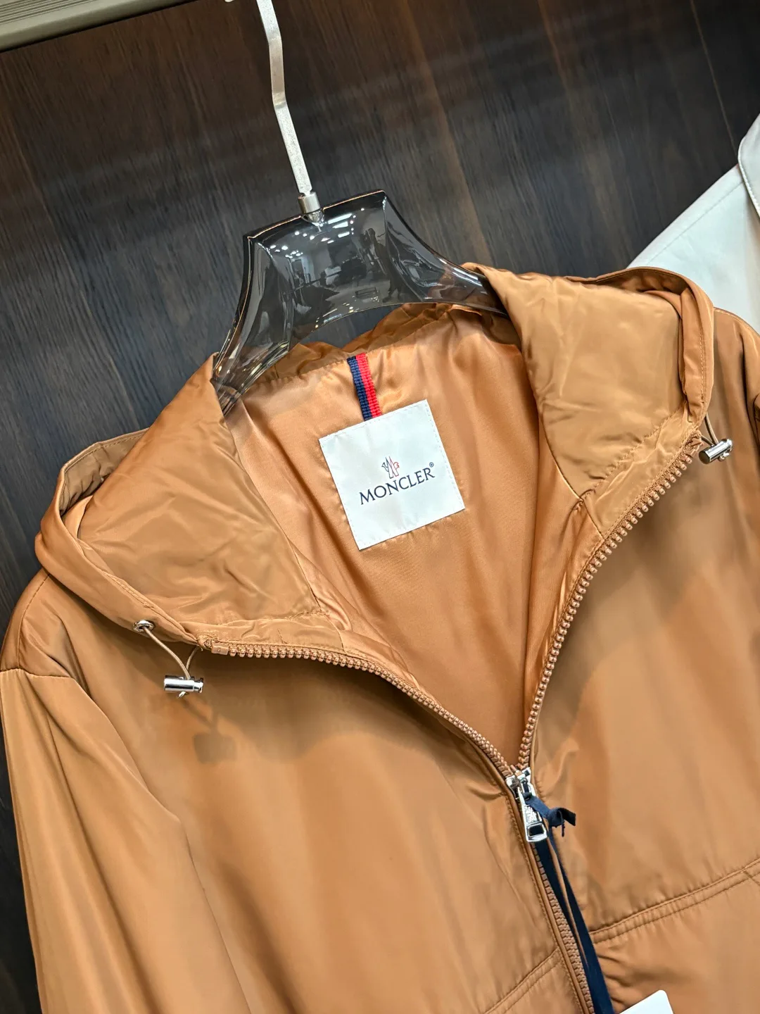 Women's Jackets And Down Jackets MONCLER 18157276