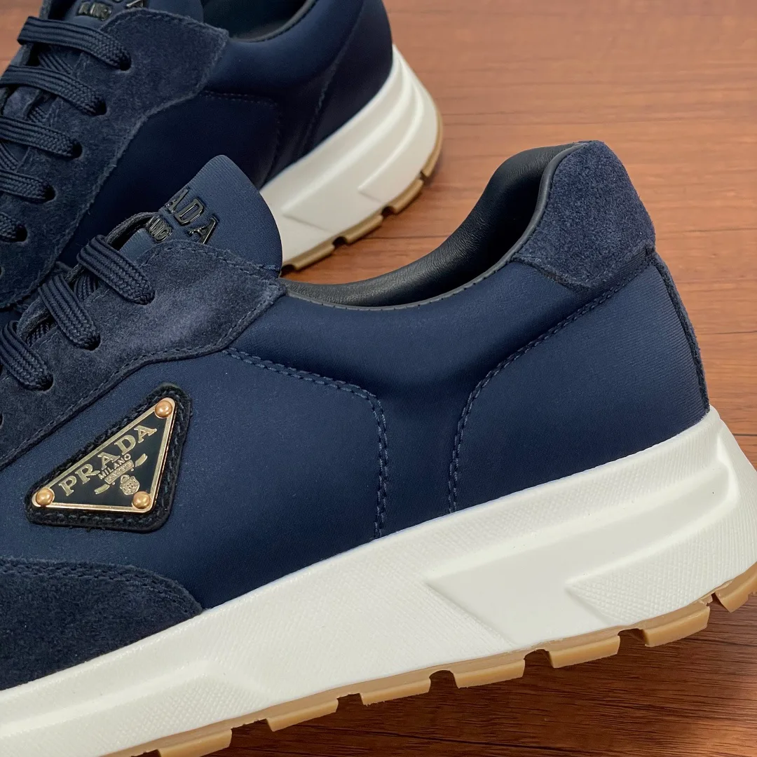 Men's Sneakers PRADA 17298424