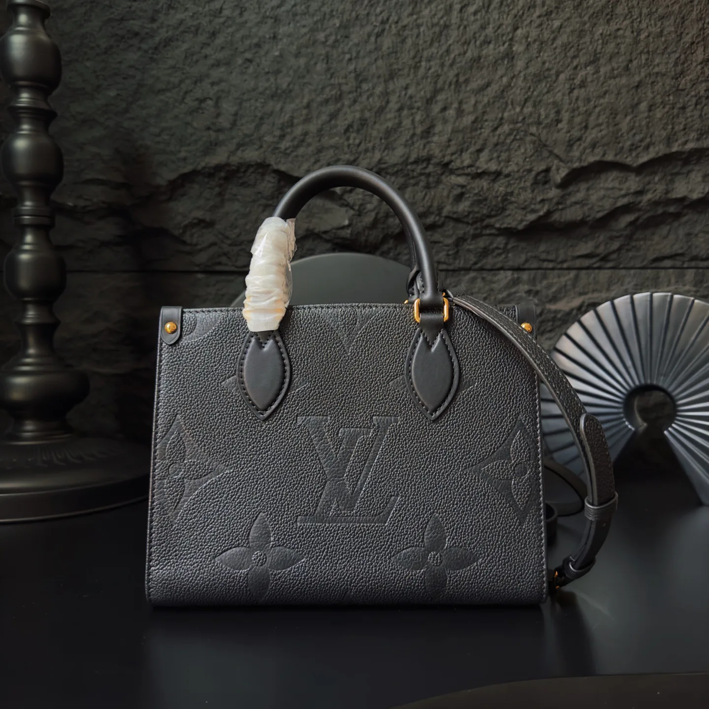 Women's Classic Handbags LOUIS VUITTON 17076918