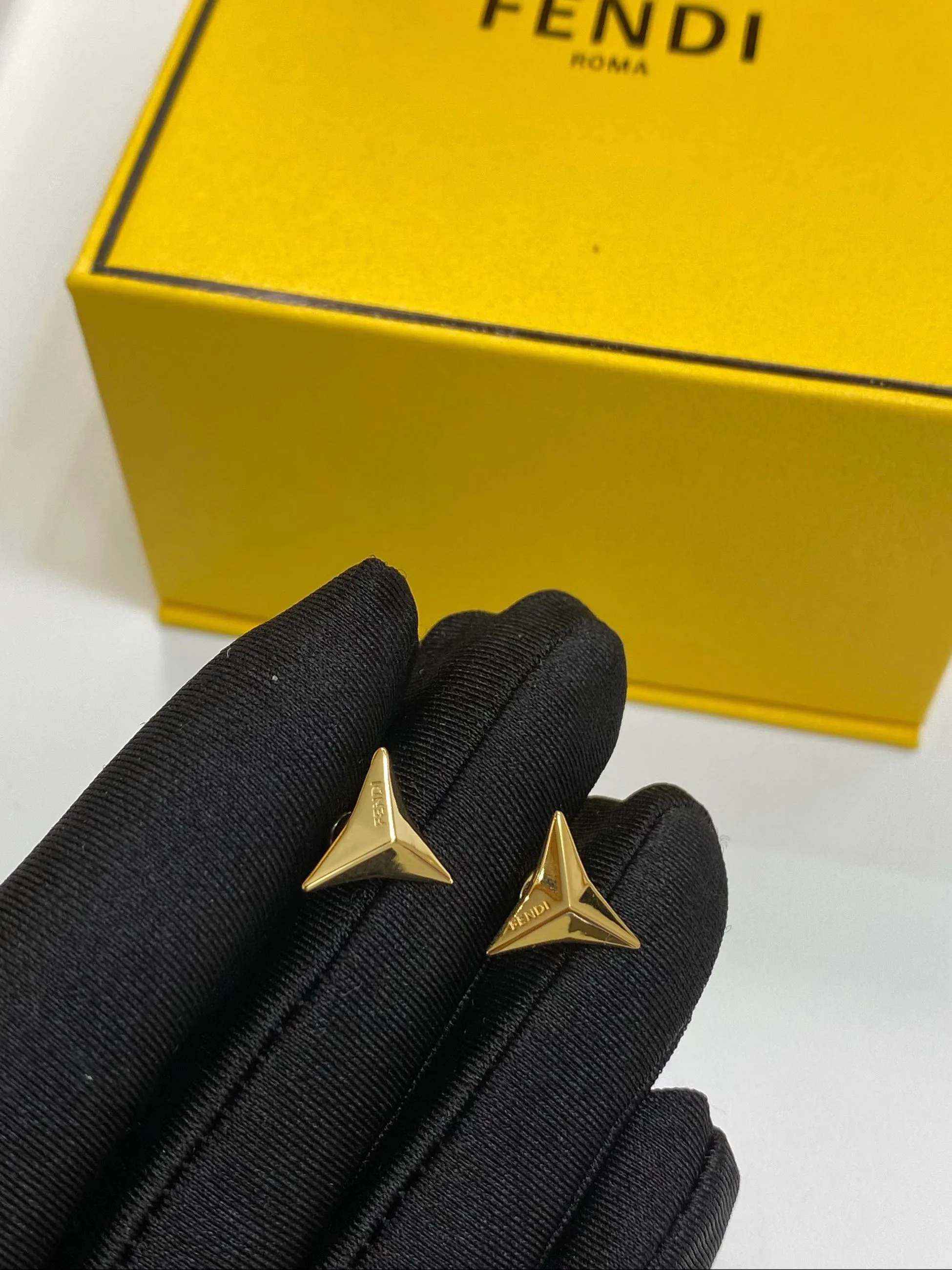 Jewelry FENDI 18123179
