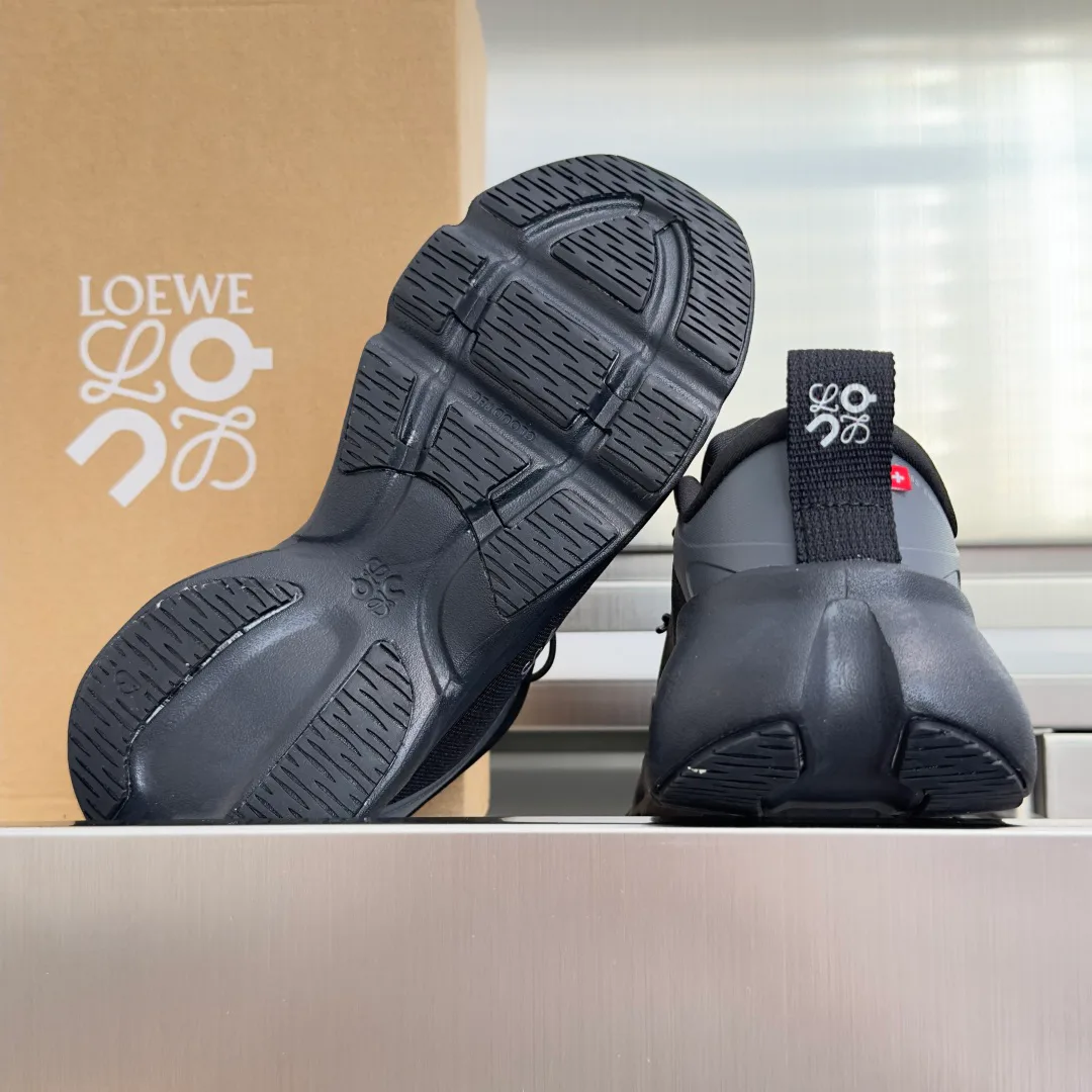 Women's Sneakers LOEWE 18311499