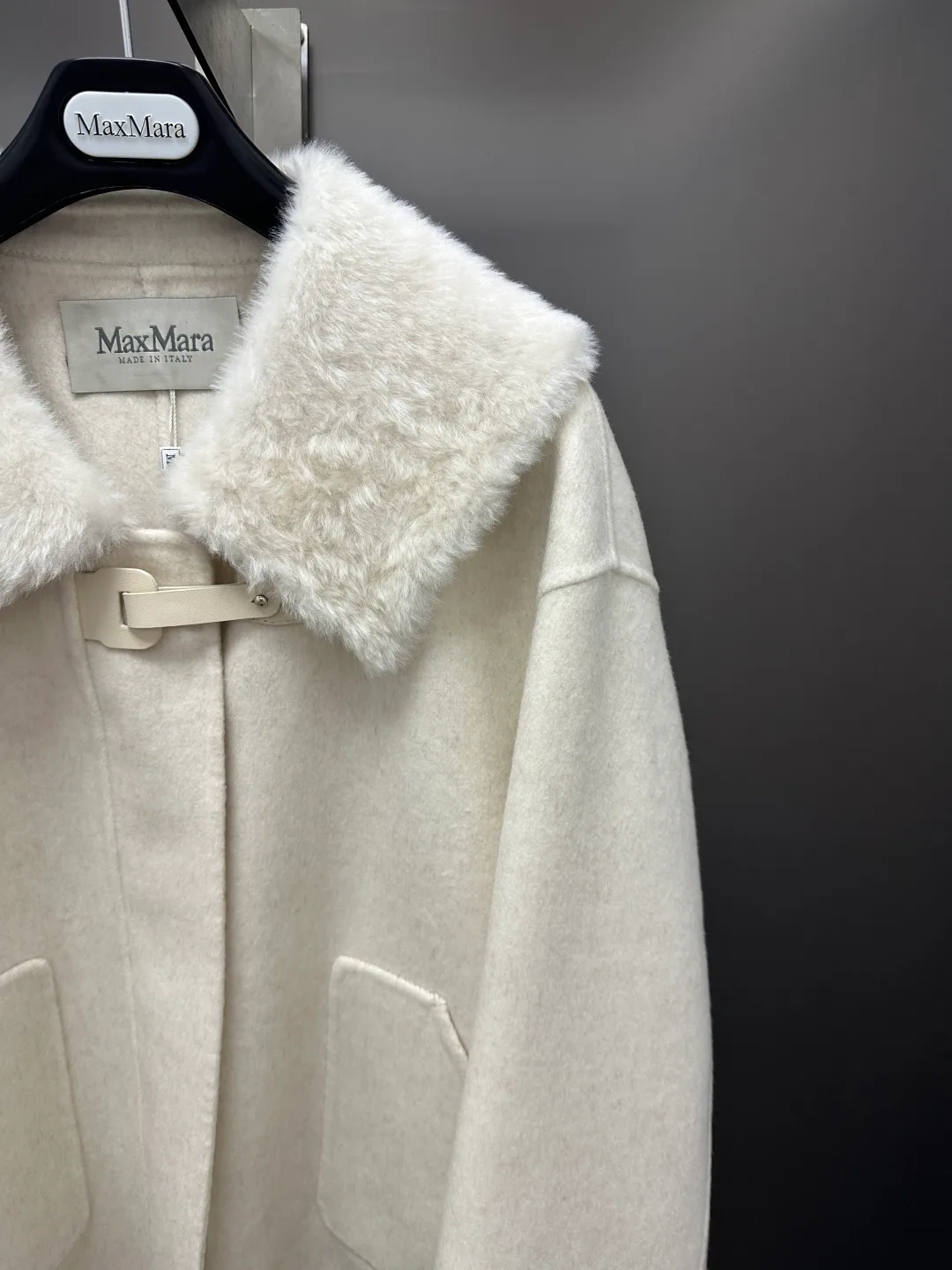 Women's Coats MAX MARA 18456323