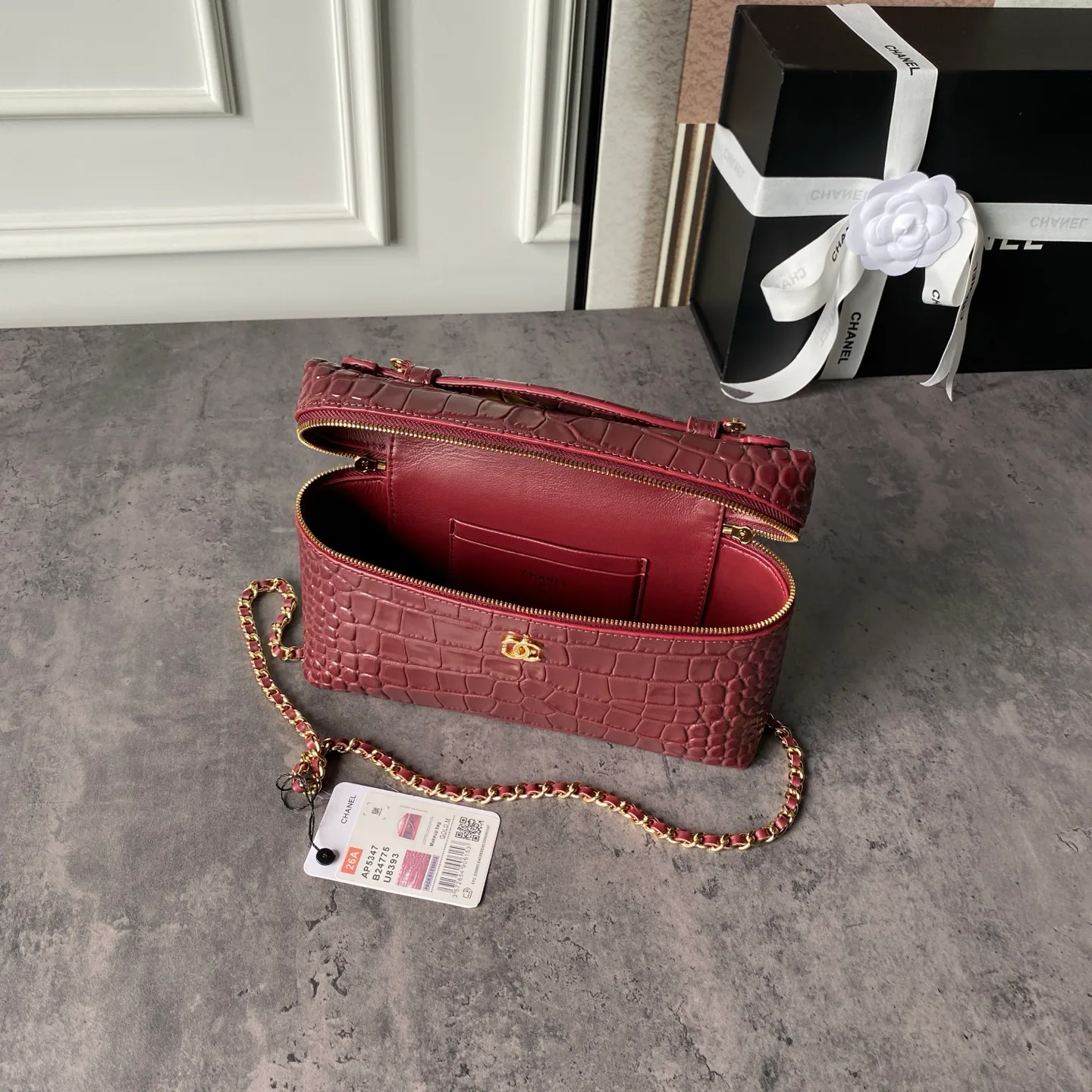 Women's Classic Handbags CHANEL 18058564