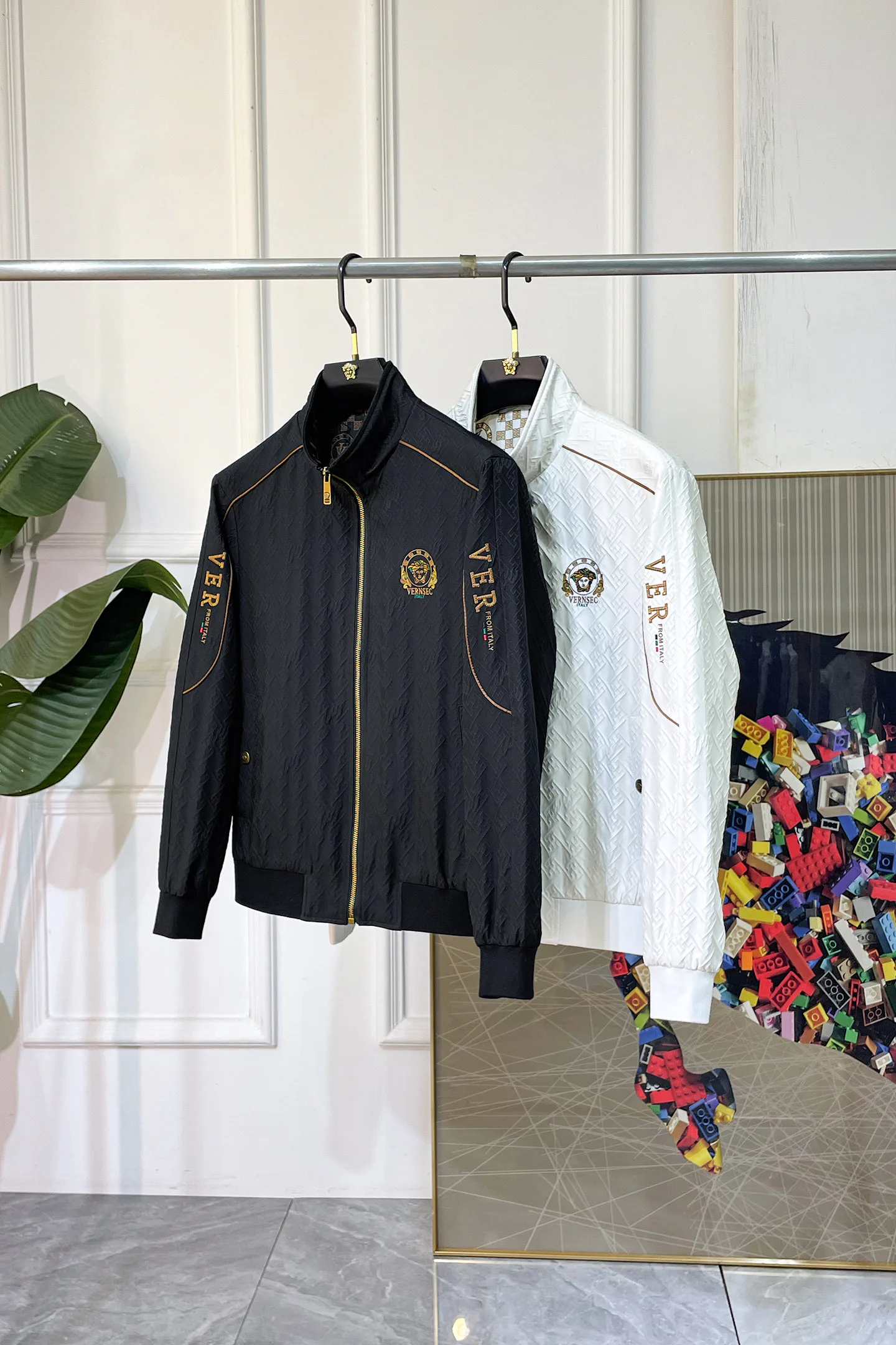 Men's Jackets And Down Jackets VERSACE 17900364