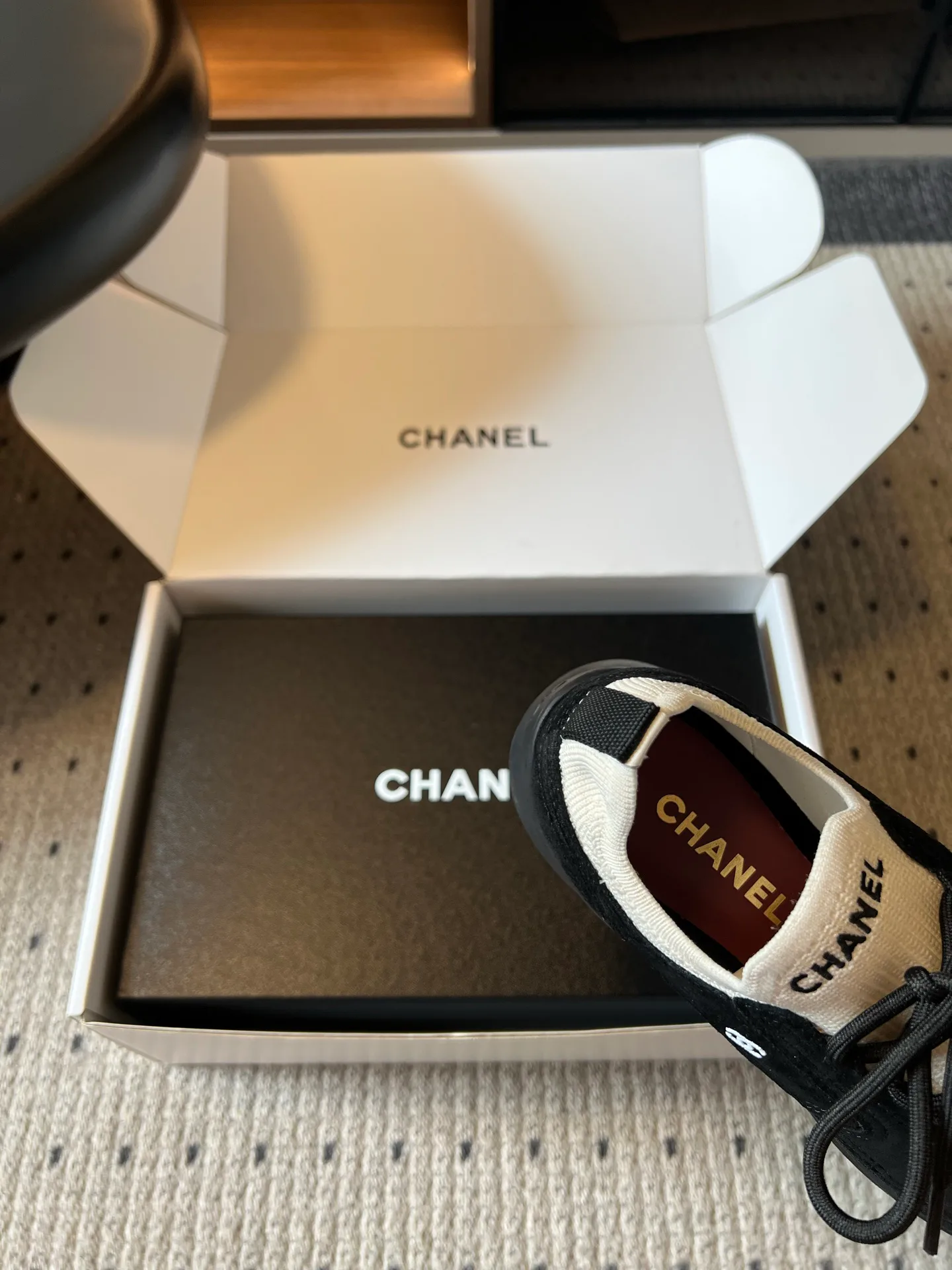 Women's Sneakers CHANEL 17793449