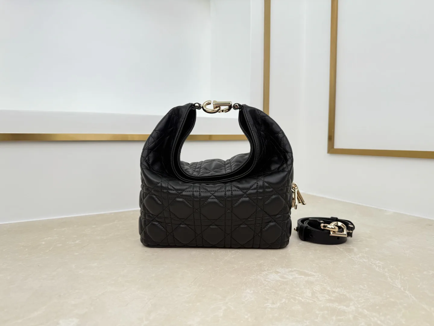 Women's Classic Handbags CHRISTIAN DIOR 18116271