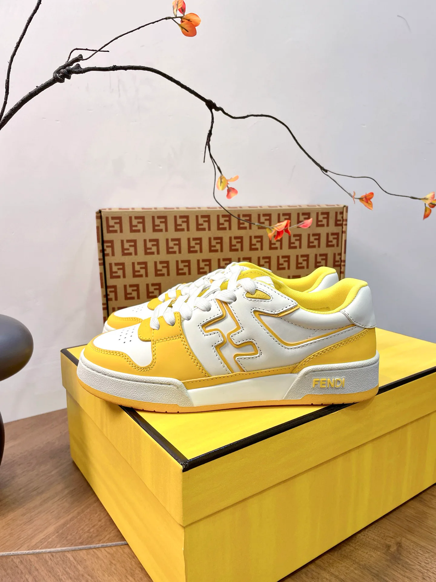 Women's Sneakers FENDI 17957320
