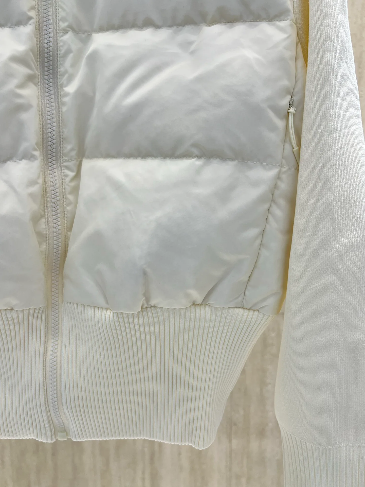 Men's Jackets And Down Jackets CANADA GOOSE 18231175