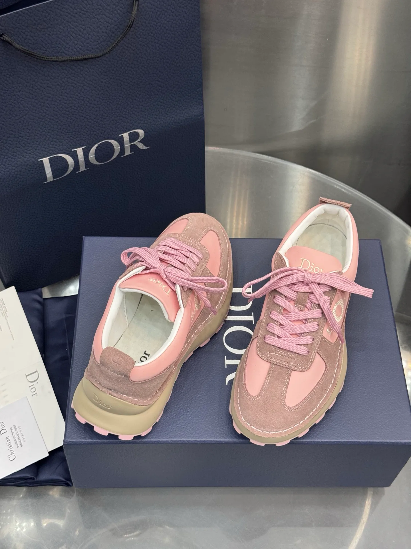 Women's Sneakers CHRISTIAN DIOR 18202644