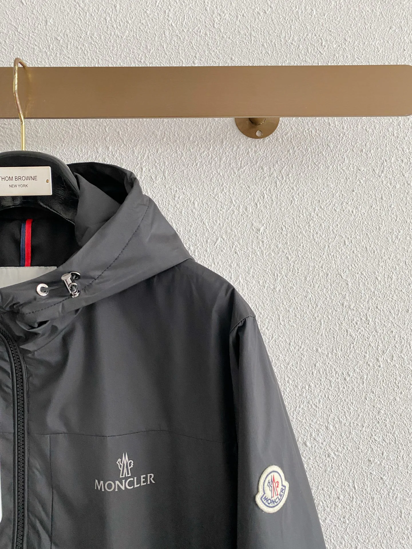 Куртки И Пуховики Мужские Moncler 18596595