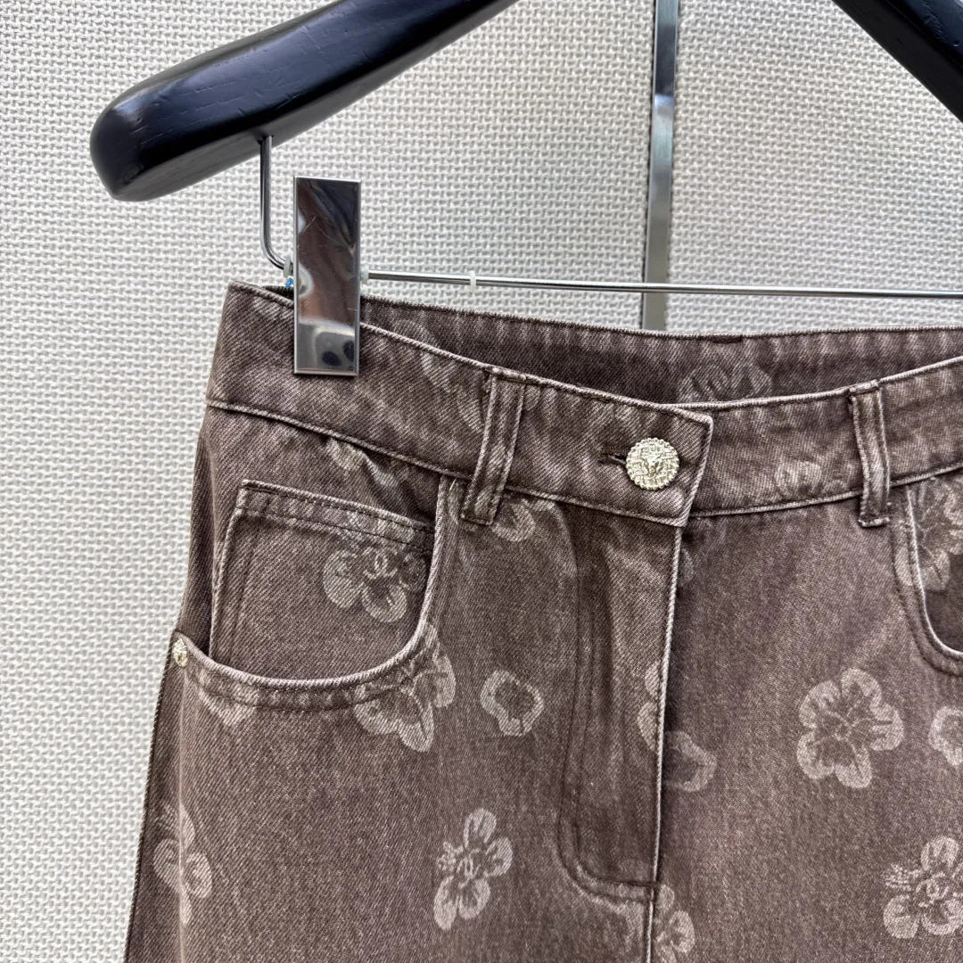 Women's Jeans CHANEL 18327881