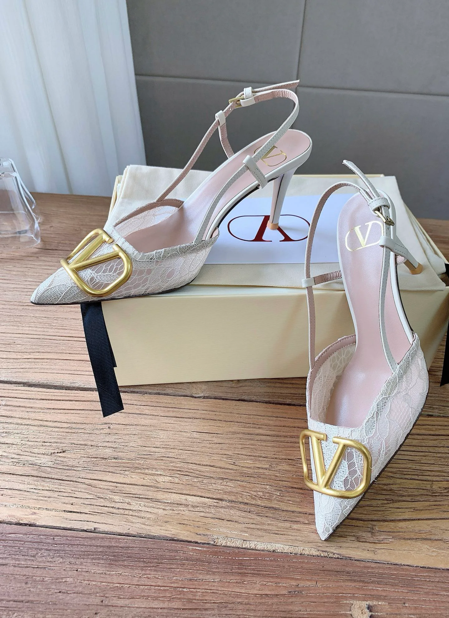 Women's Heels VALENTINO 16942048