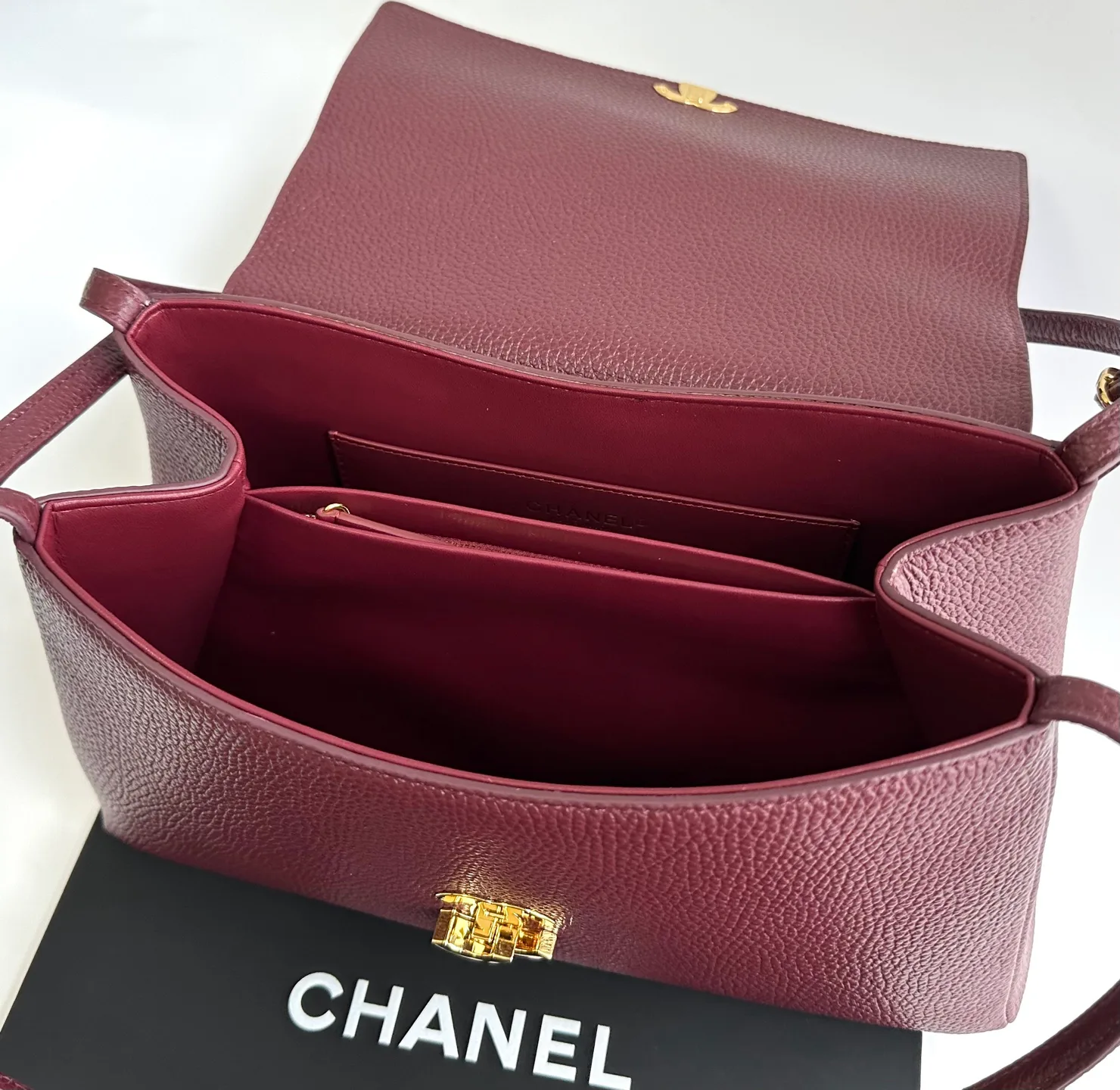 Women's Classic Handbags CHANEL 18058456