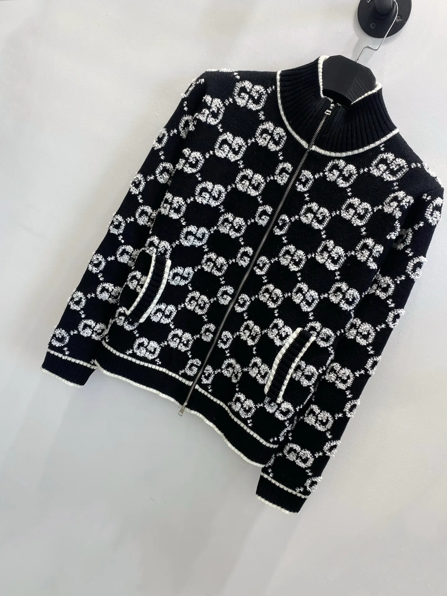 Women's Jumpers And Sweaters GUCCI 18238820