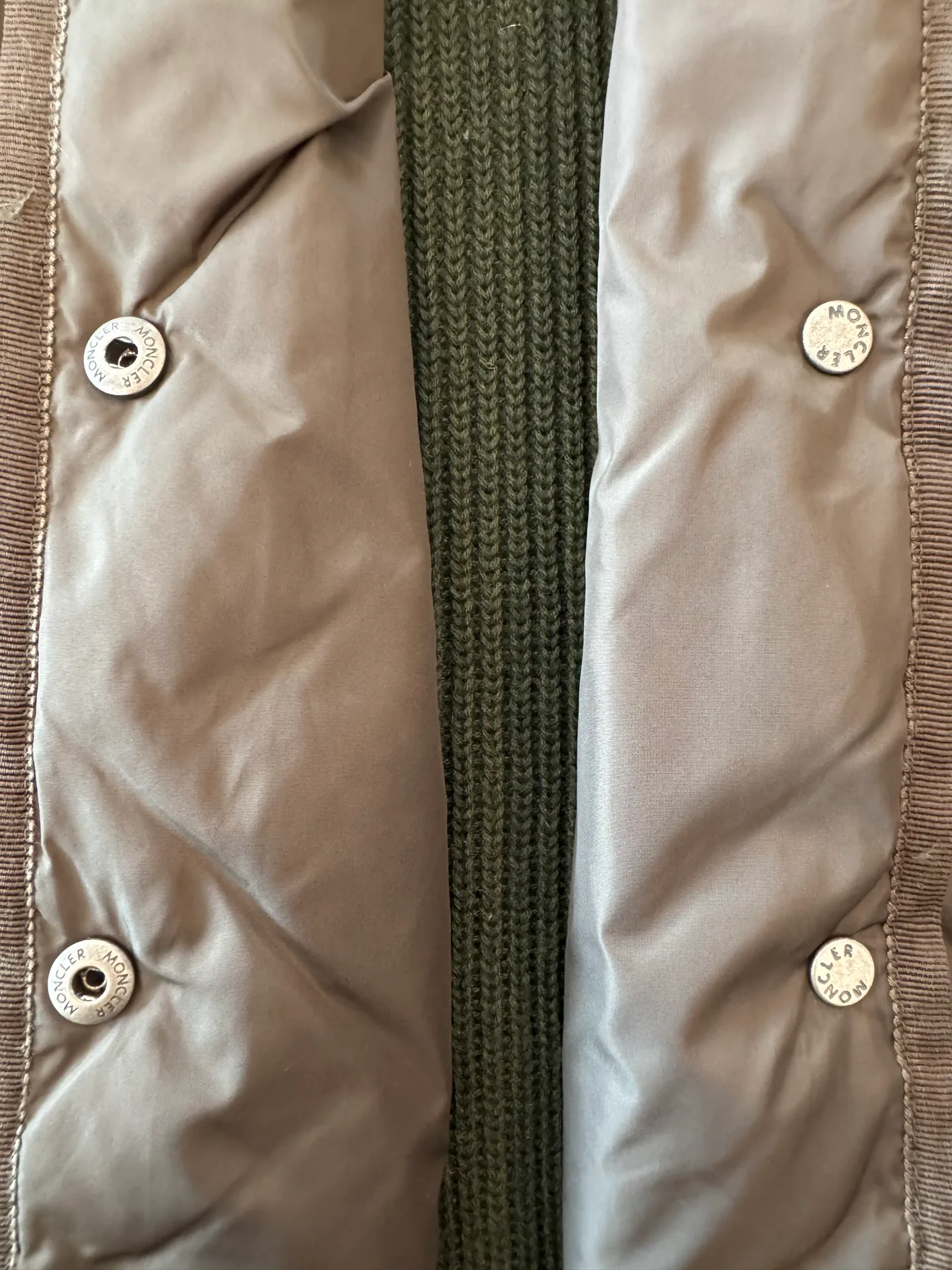 Women's Jackets And Down Jackets MONCLER 18491943