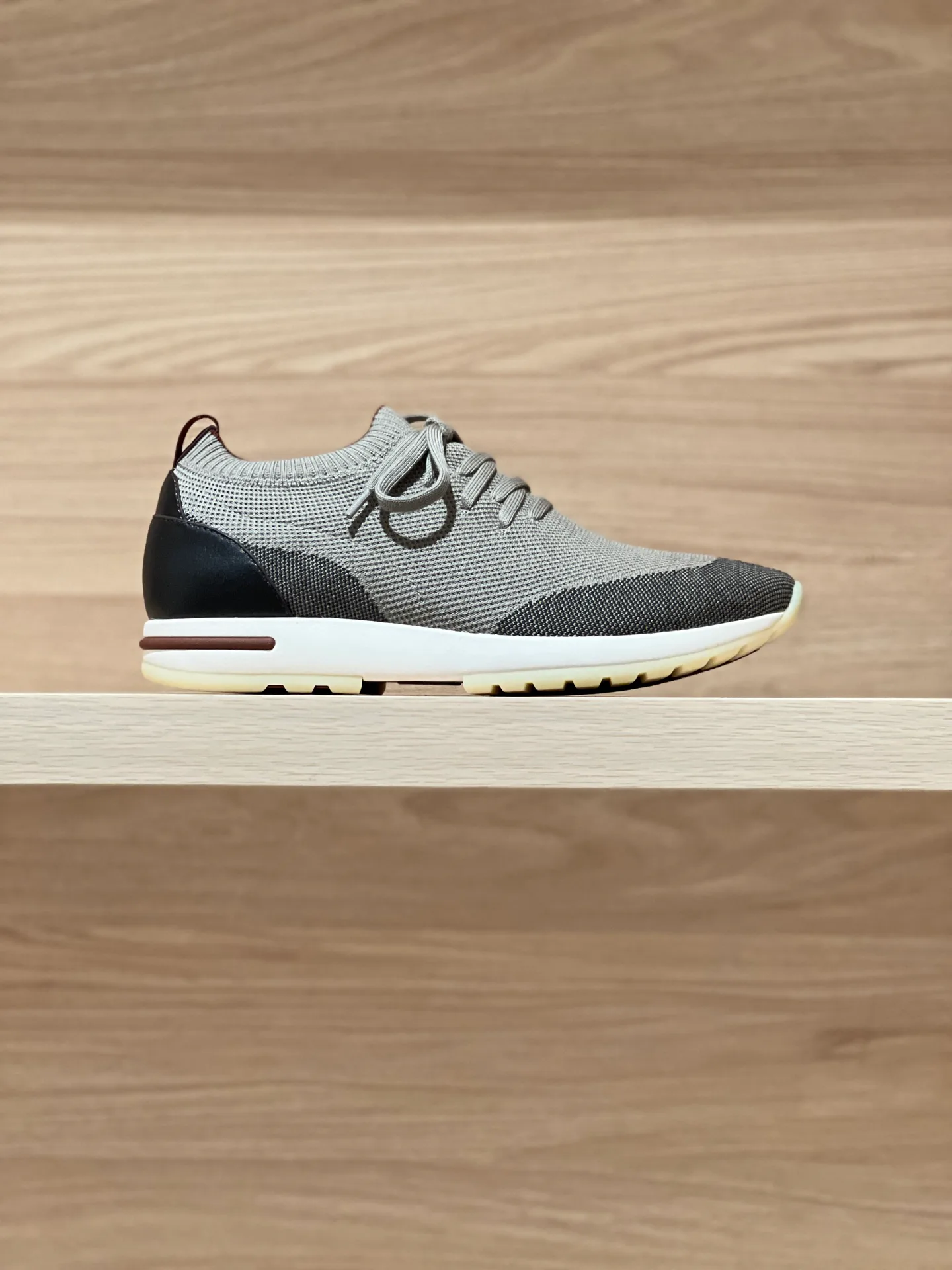 Men's Sneakers LORO PIANA 18194121