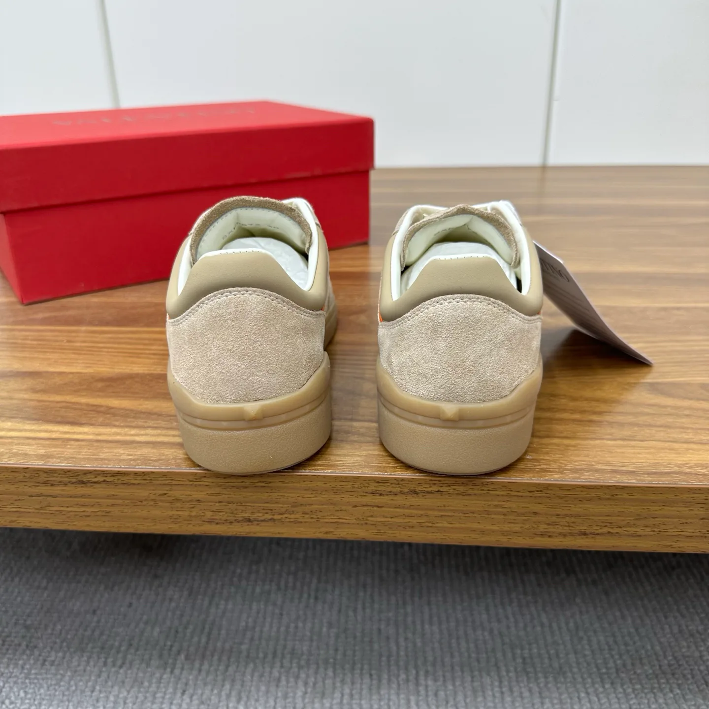 Men's Sneakers VALENTINO 18103487