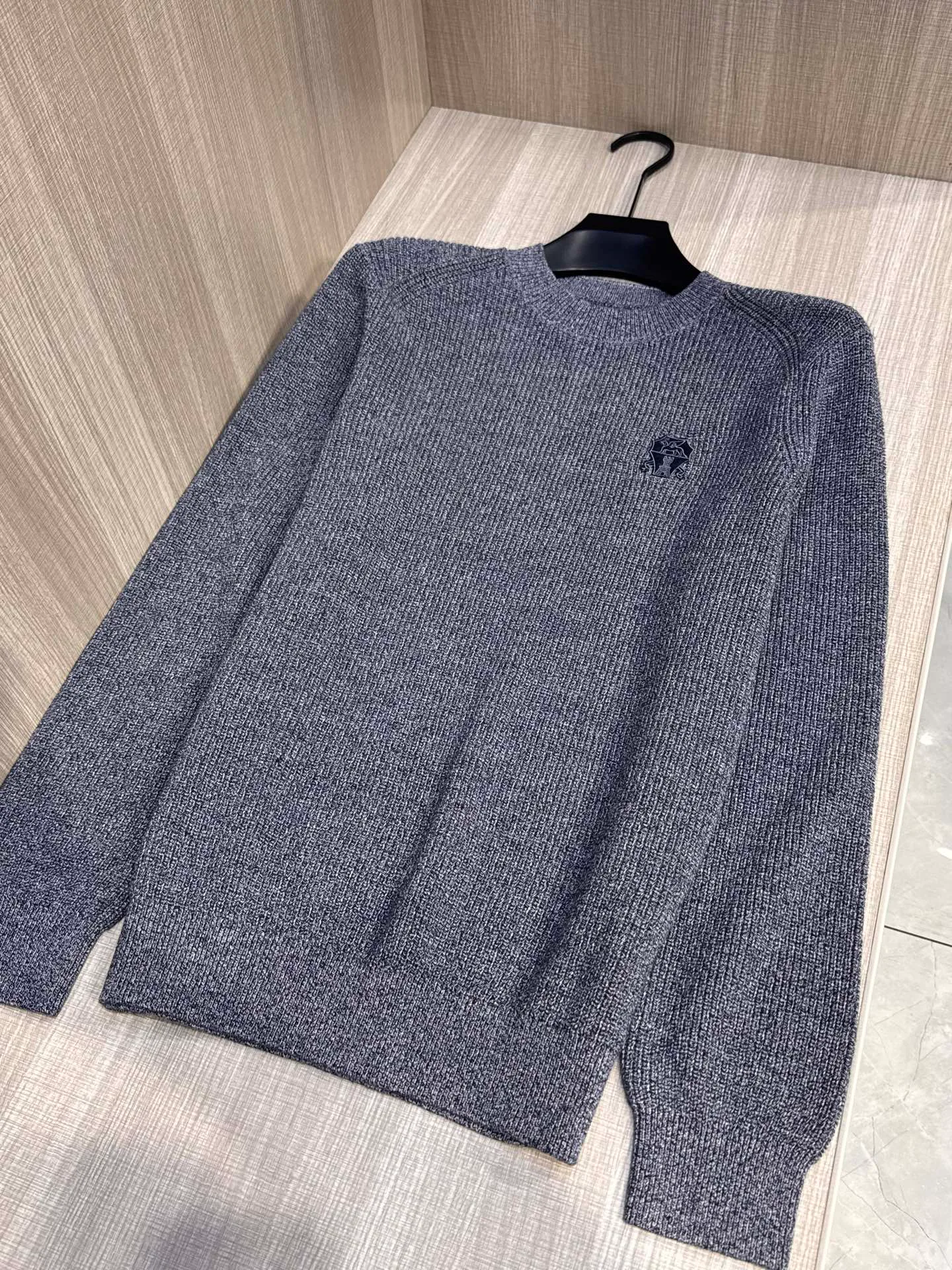 Men's Jumpers And Sweaters BRUNELLO CUCINELLI 18402685