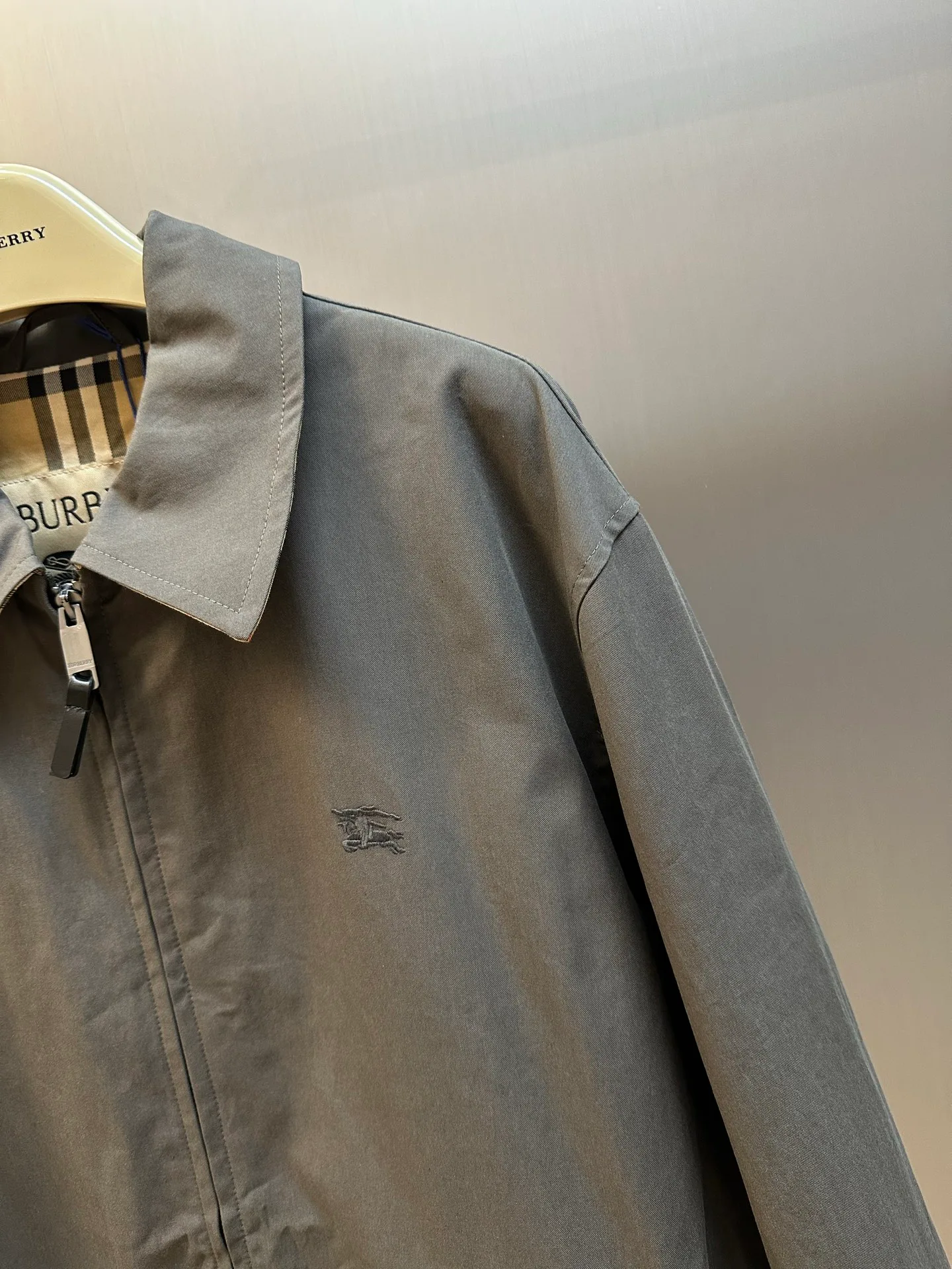 Men's Jackets And Down Jackets BURBERRY 18178966