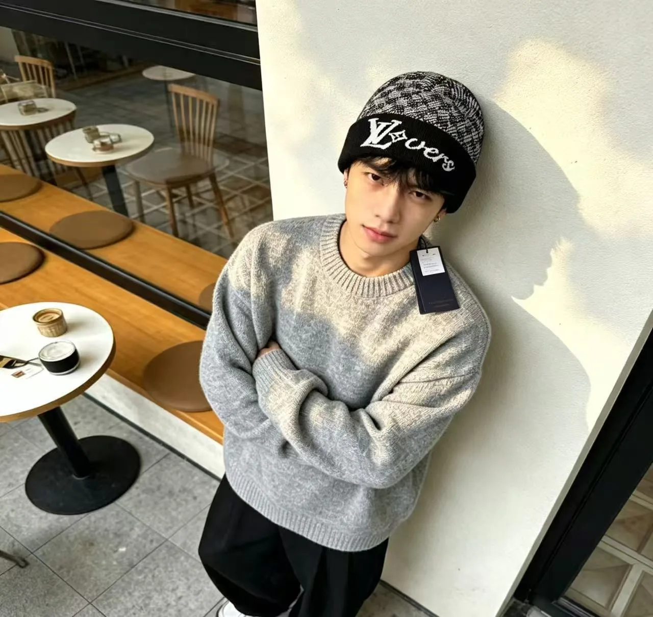 Hats LOUIS VUITTON 18105732