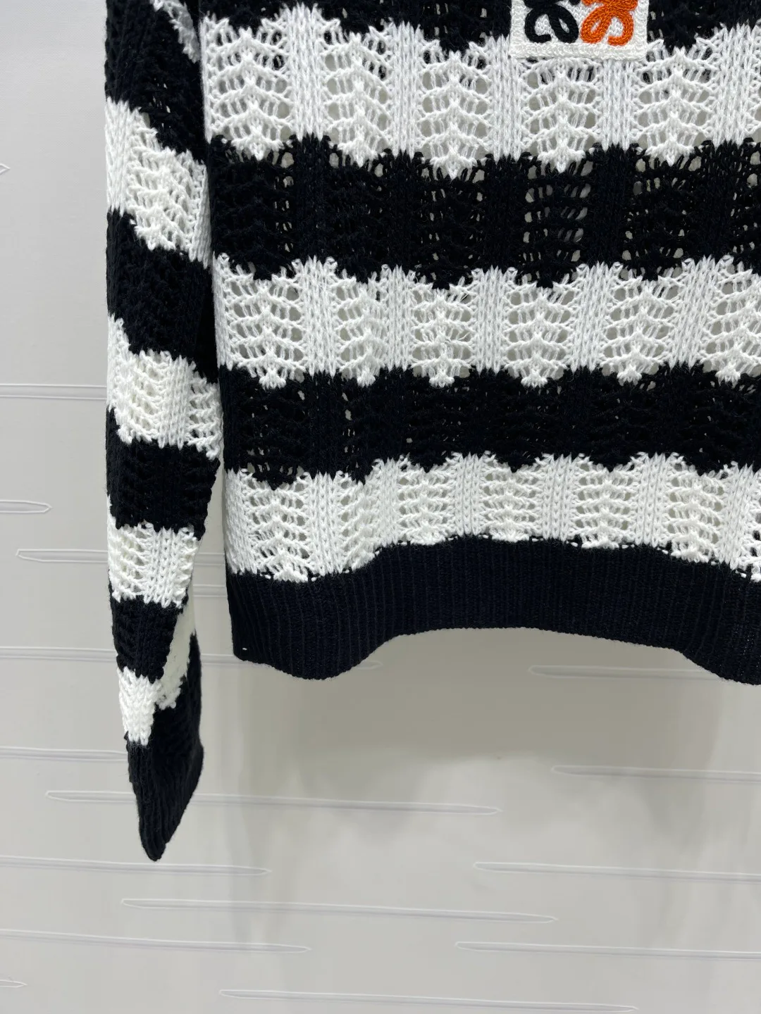 Women's Jumpers And Sweaters LOEWE 17274611