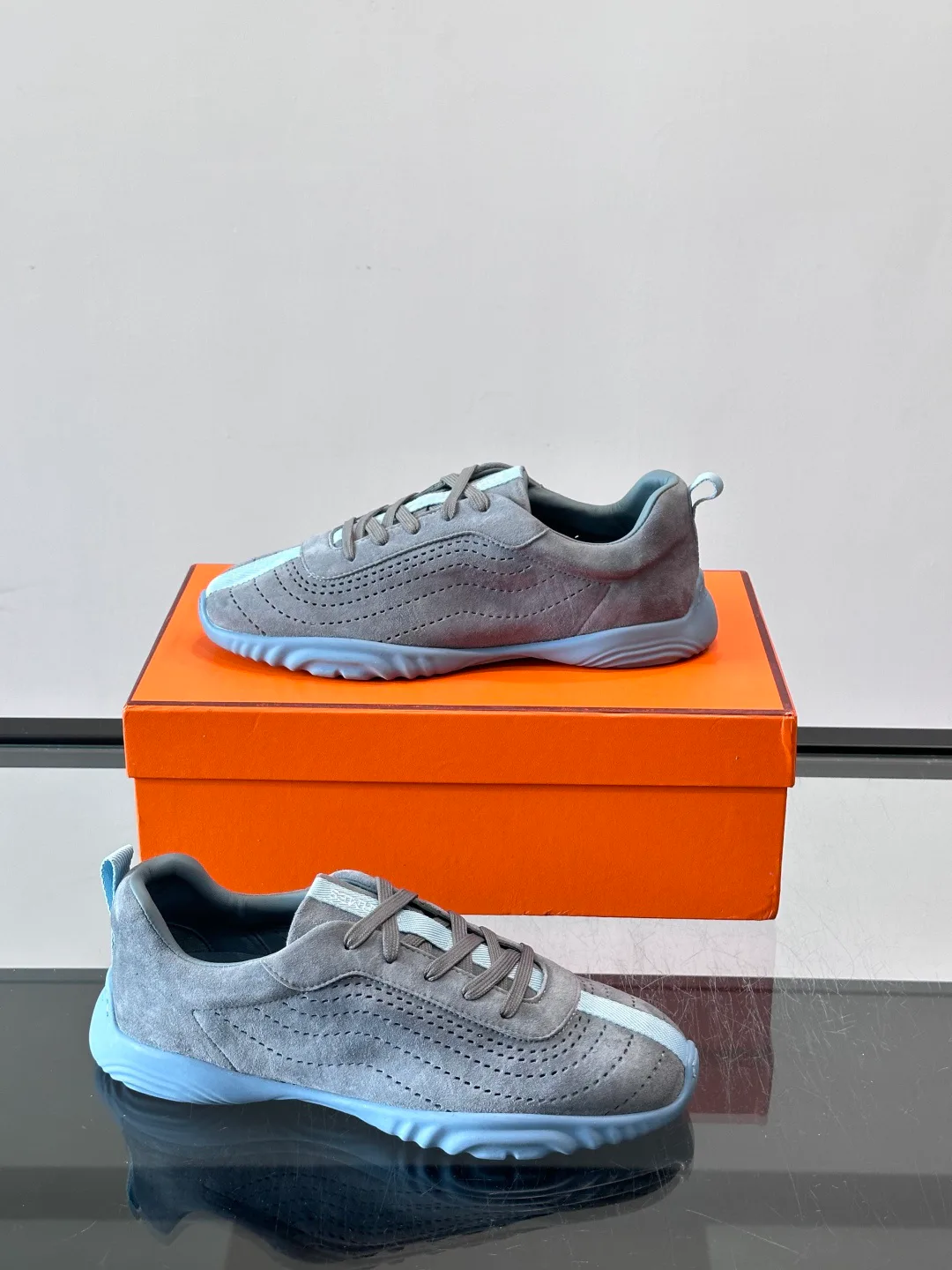 Men's Sneakers HERMES 17349554
