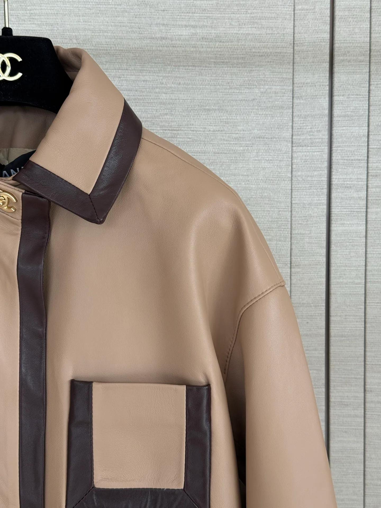 Women's Leather Jackets And Sheepskin Coats CHANEL 17925708