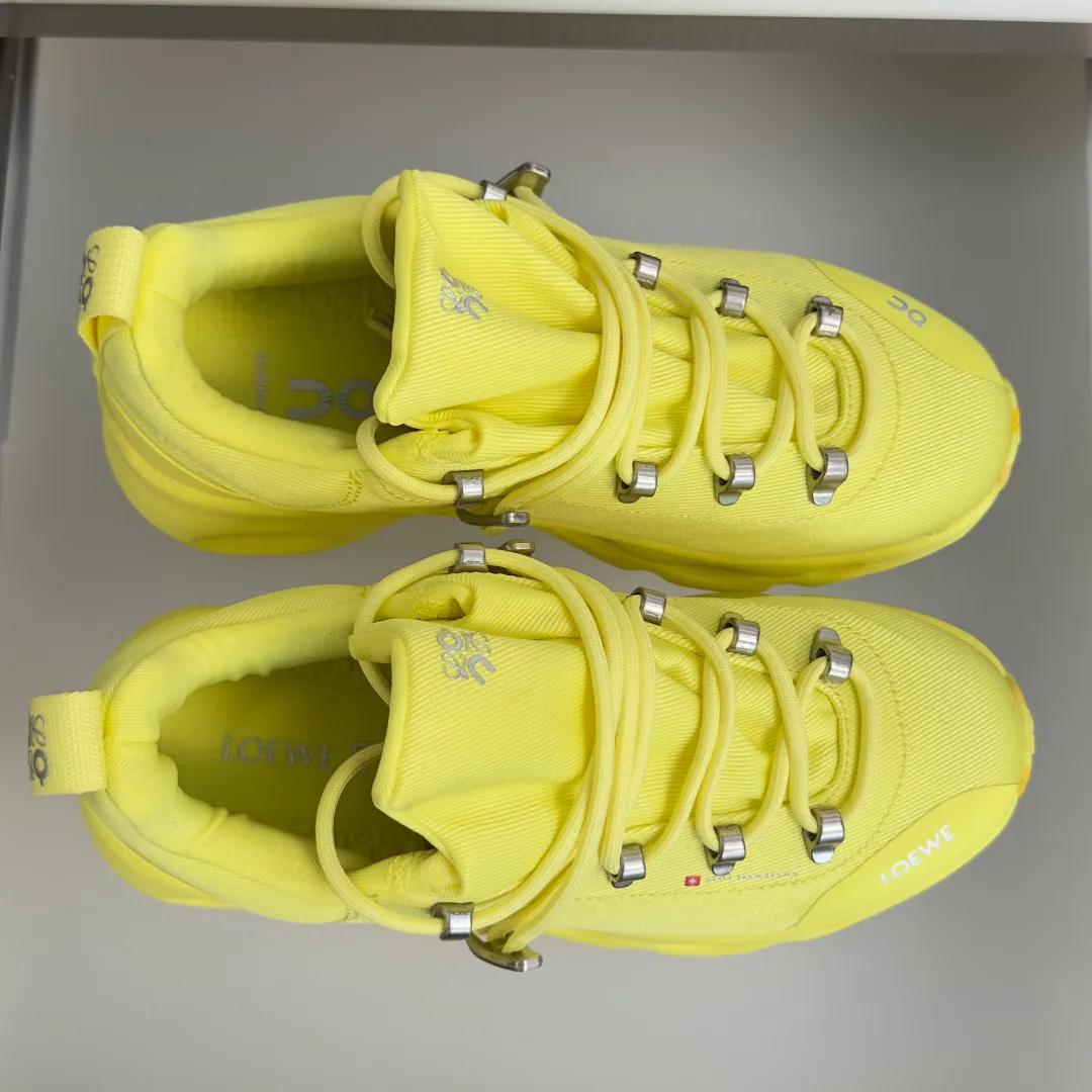 Women's Sneakers LOEWE 18311509