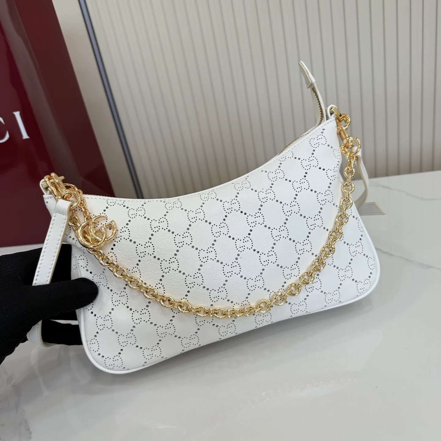 Women's Classic Handbags GUCCI 17872501