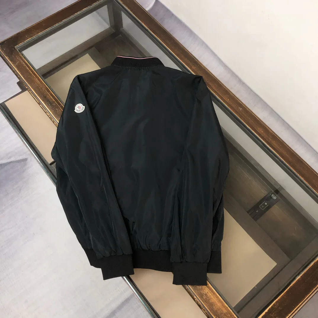 Men's Jackets And Down Jackets MONCLER 17285978