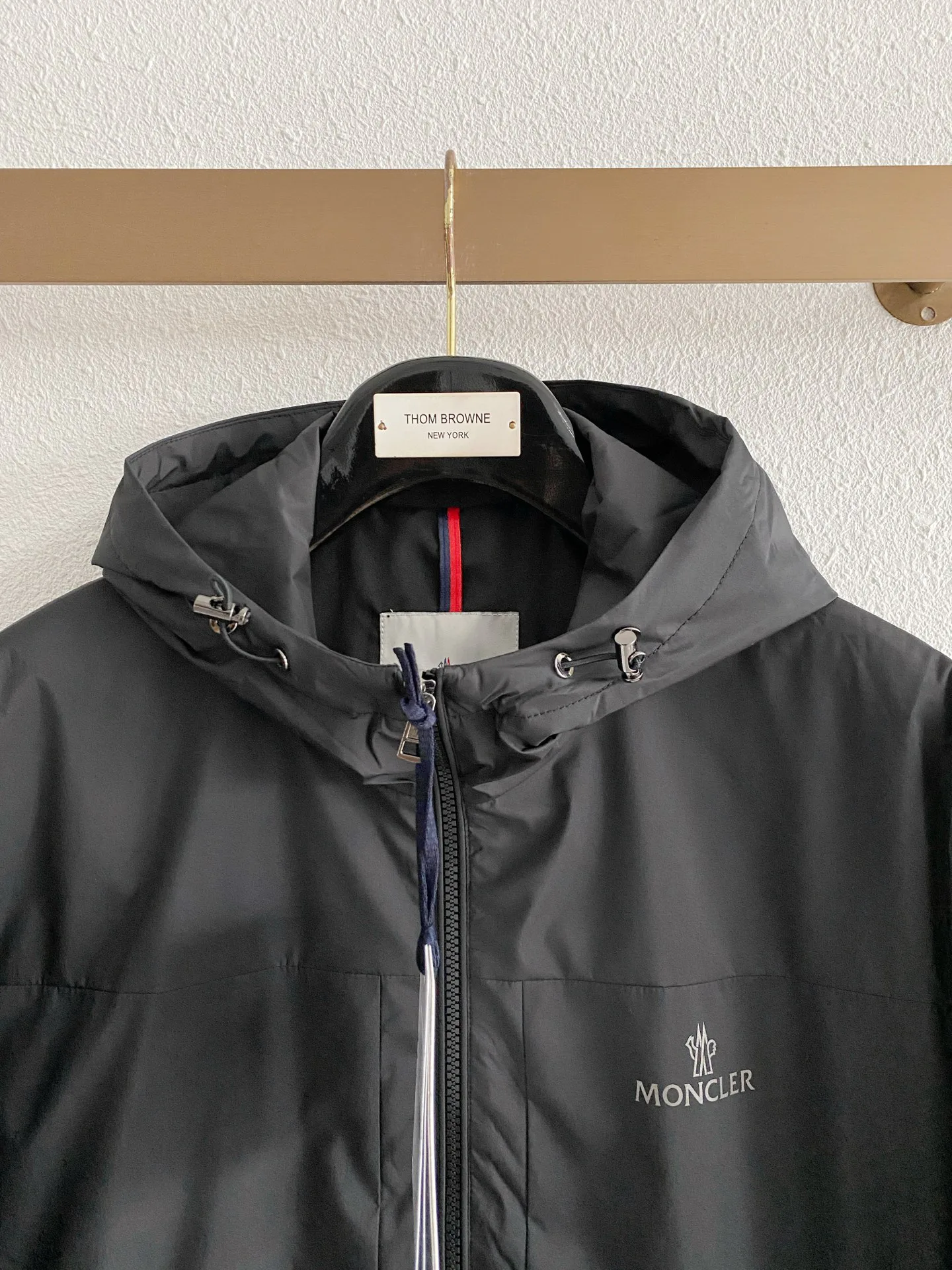 Куртки И Пуховики Мужские Moncler 18596595