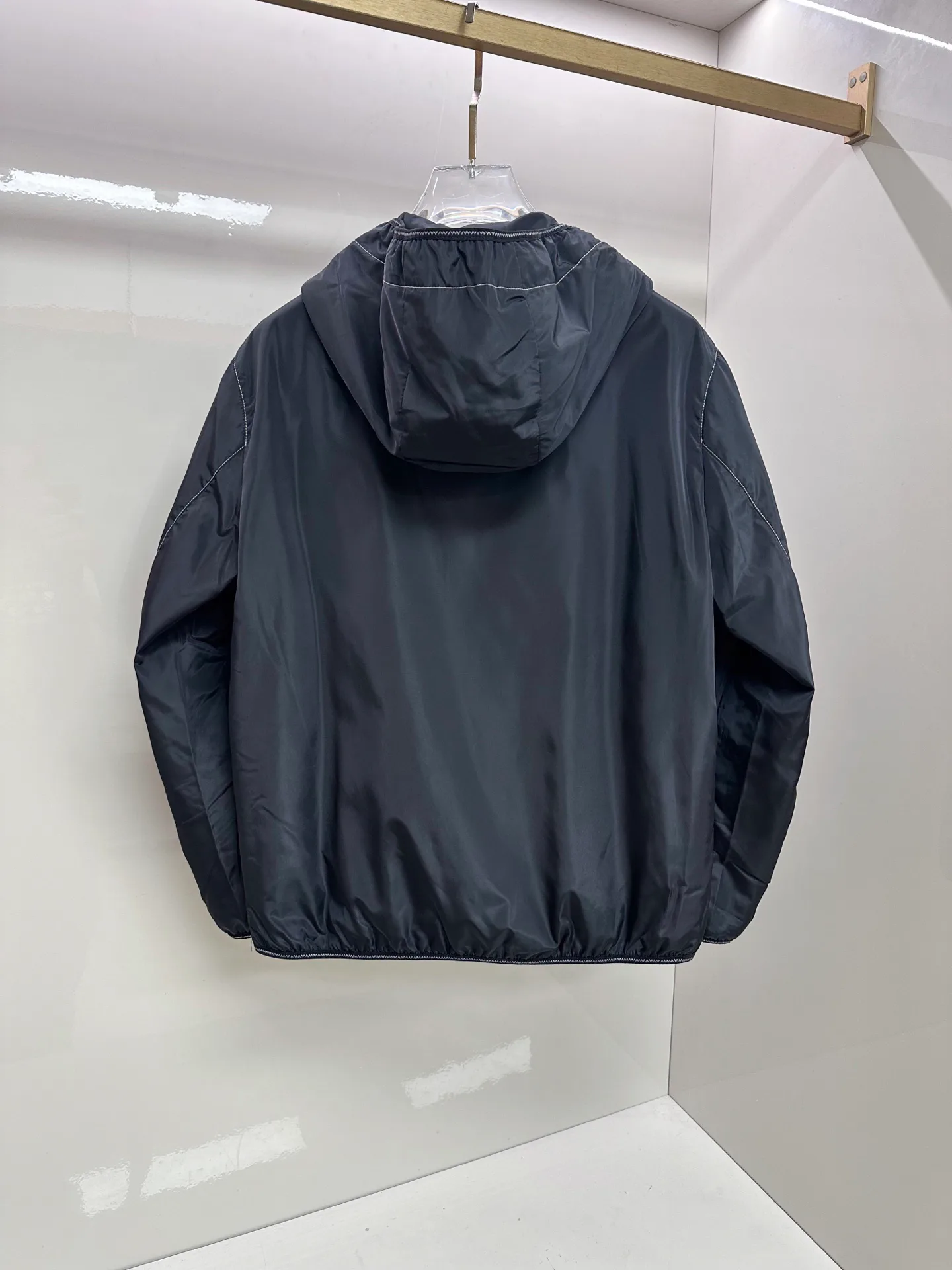 Men's Jackets And Down Jackets MONCLER 18140240